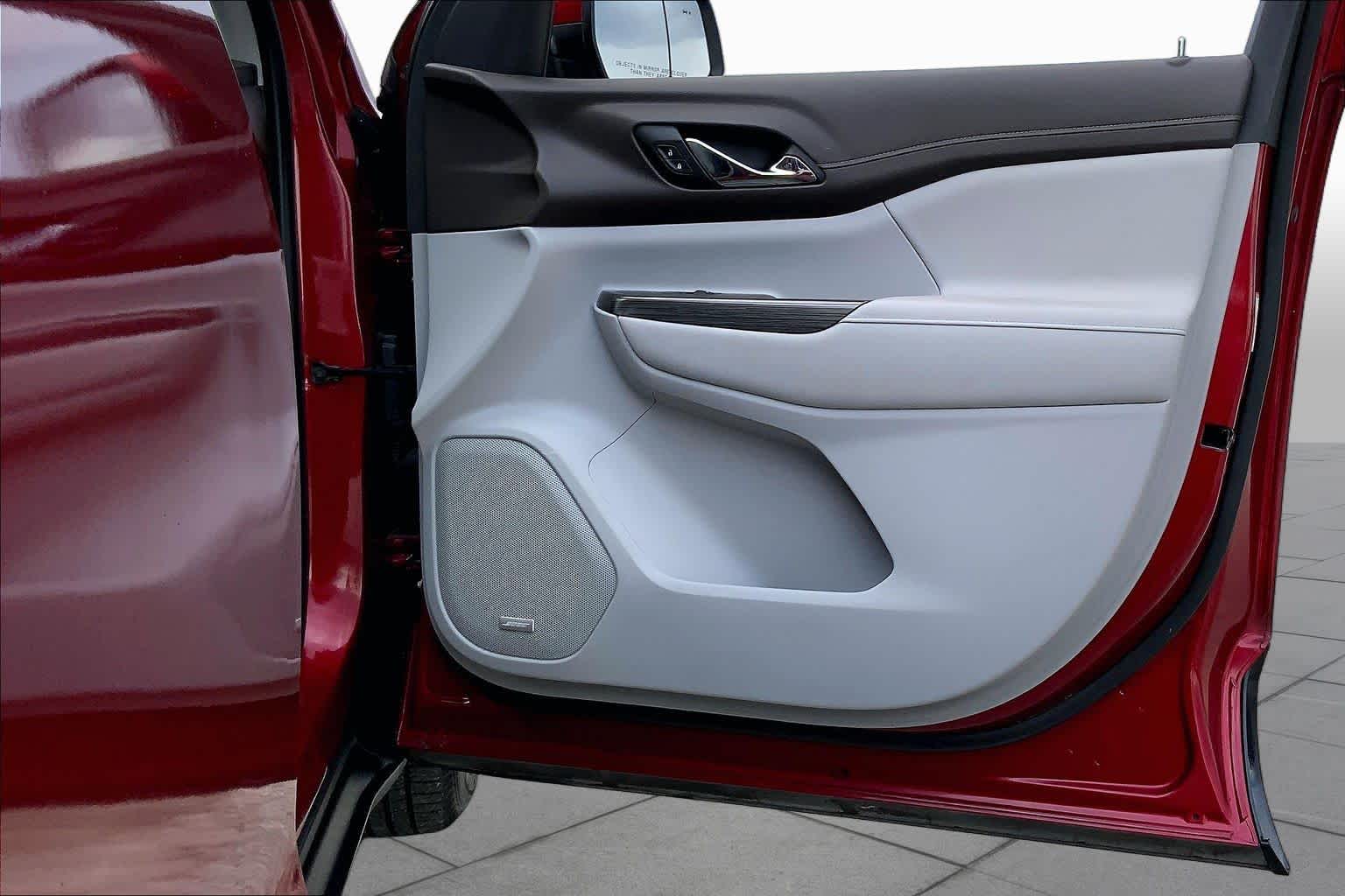 2020 GMC Acadia SLT Red Quartz Tintcoat at Sterling McCall Nissan
