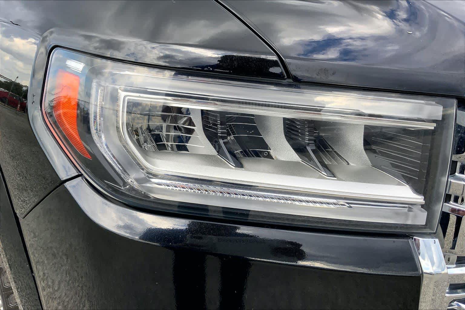 2021 GMC Acadia photo 27 of 36
