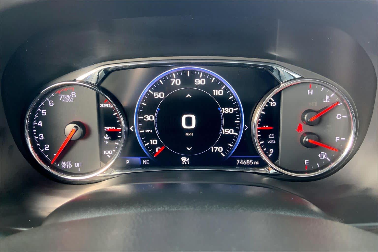 2021 GMC Acadia photo 25 of 36
