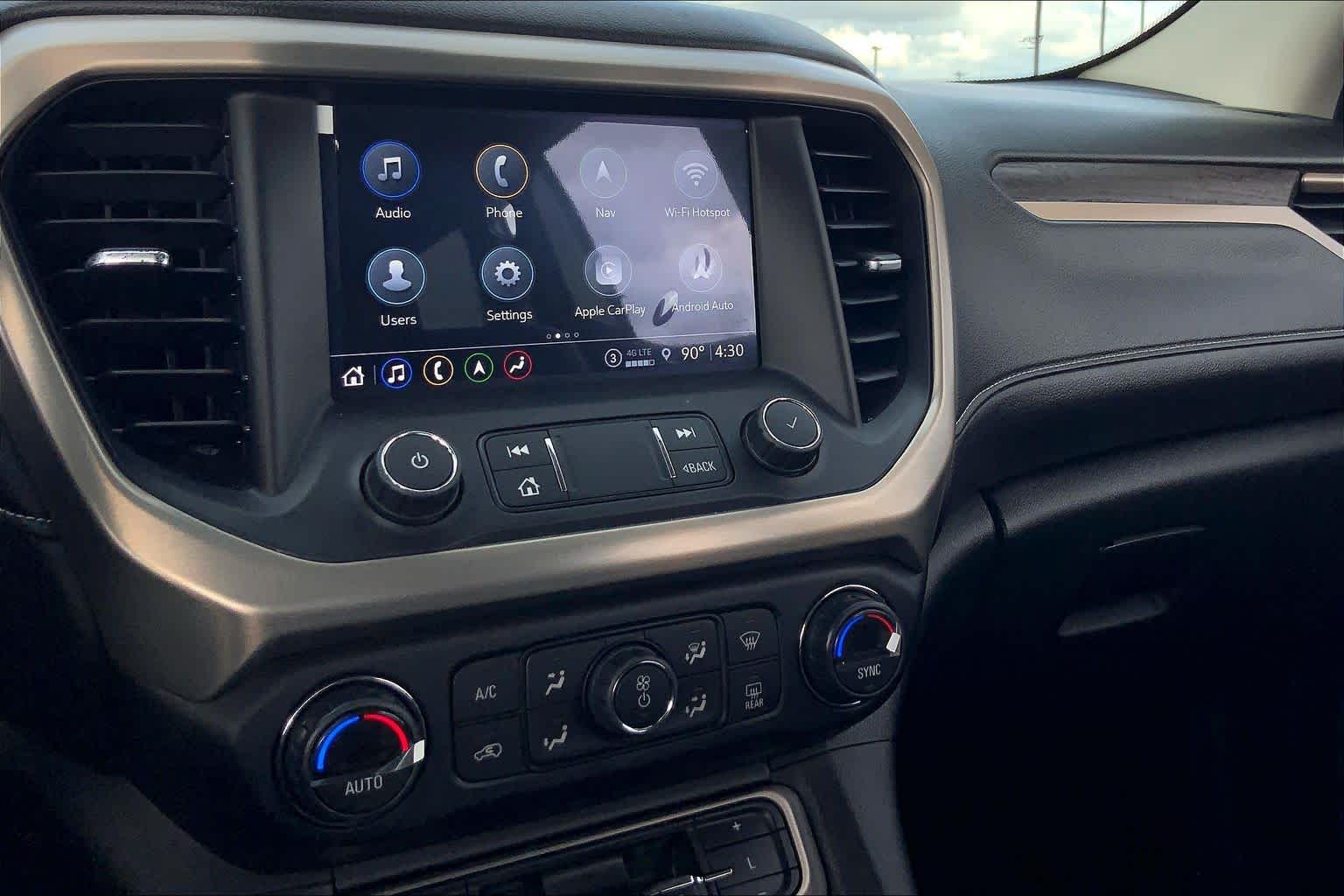 2021 GMC Acadia photo 35 of 36