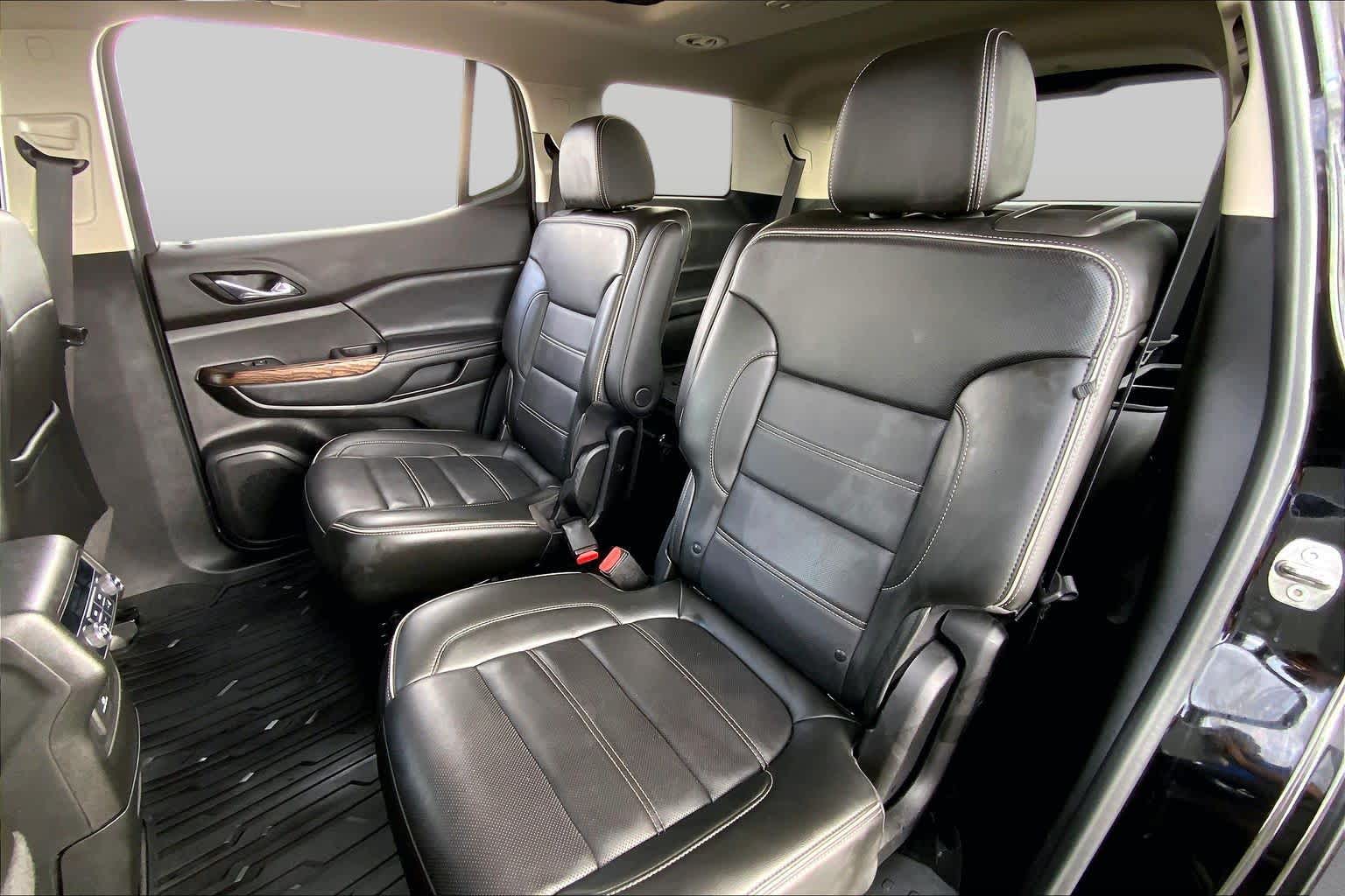 2021 GMC Acadia photo 20 of 36