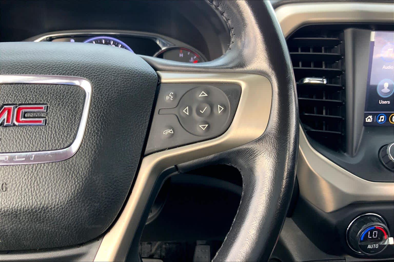2021 GMC Acadia photo 24 of 36