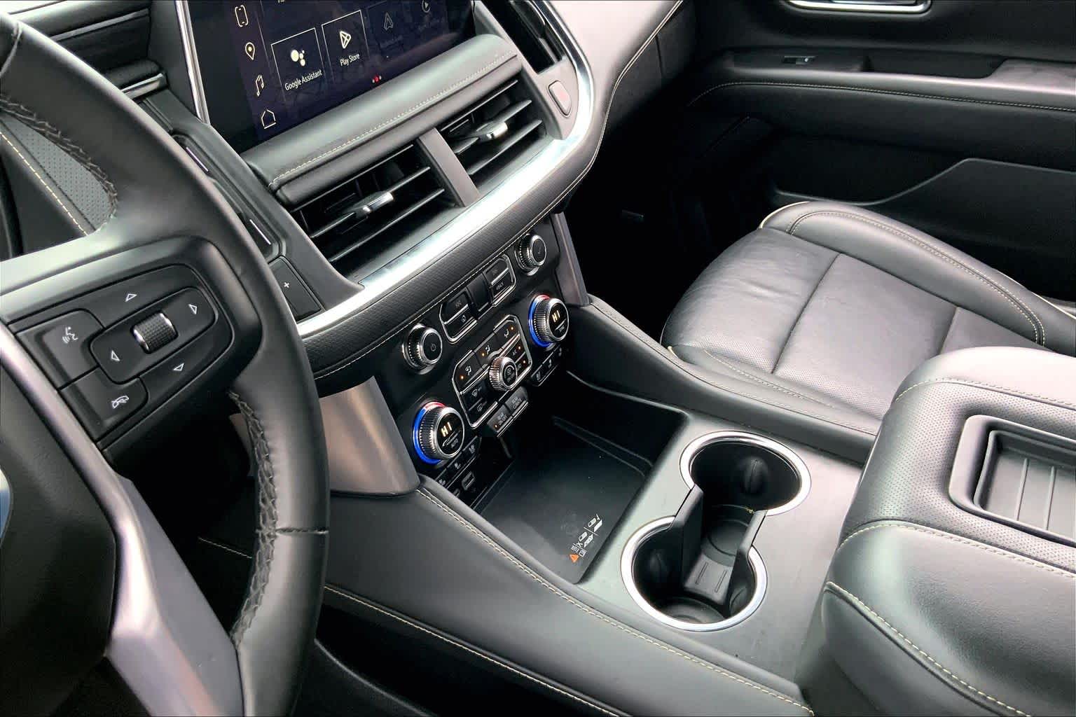 2024 GMC Yukon SLT Onyx Black at Texan GMC Buick