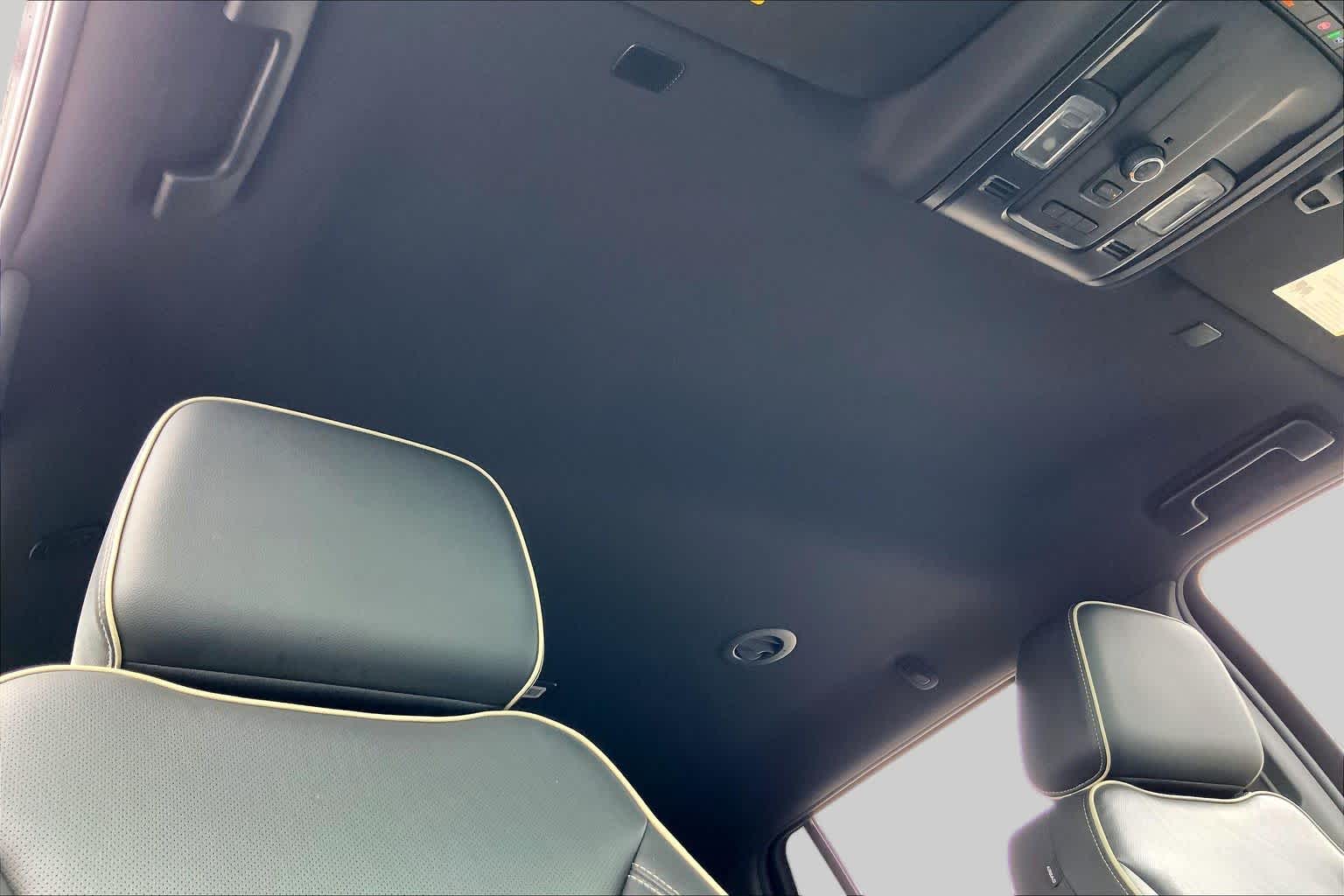 2024 GMC Yukon SLT Onyx Black at Texan GMC Buick
