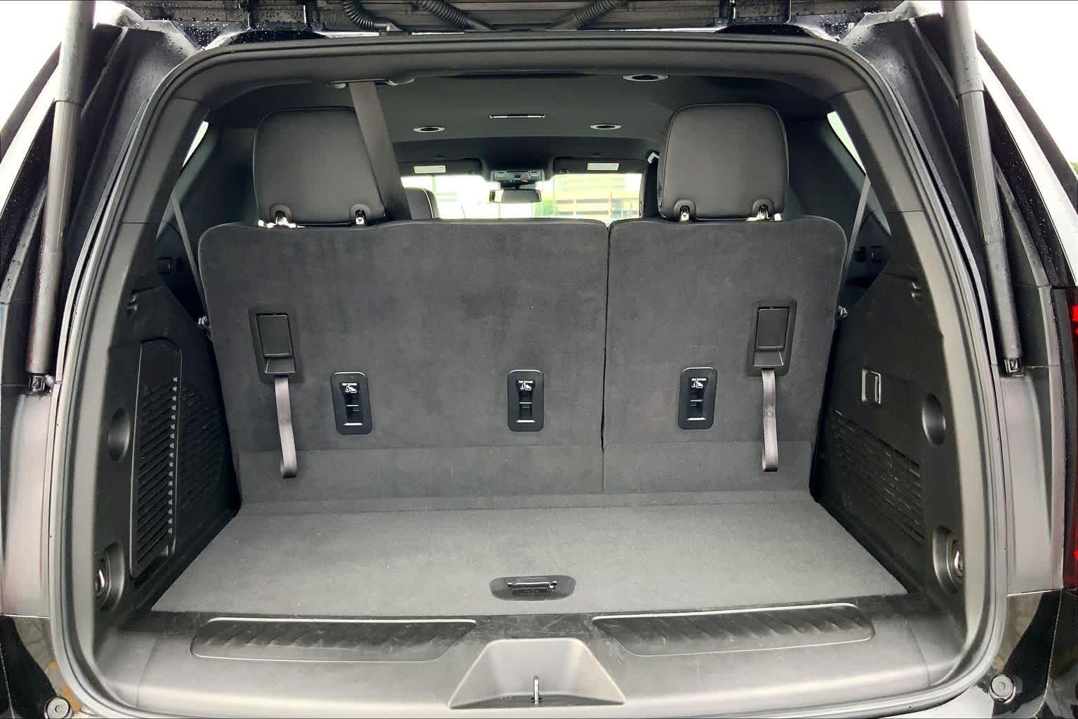 2024 GMC Yukon SLT Onyx Black at Texan GMC Buick