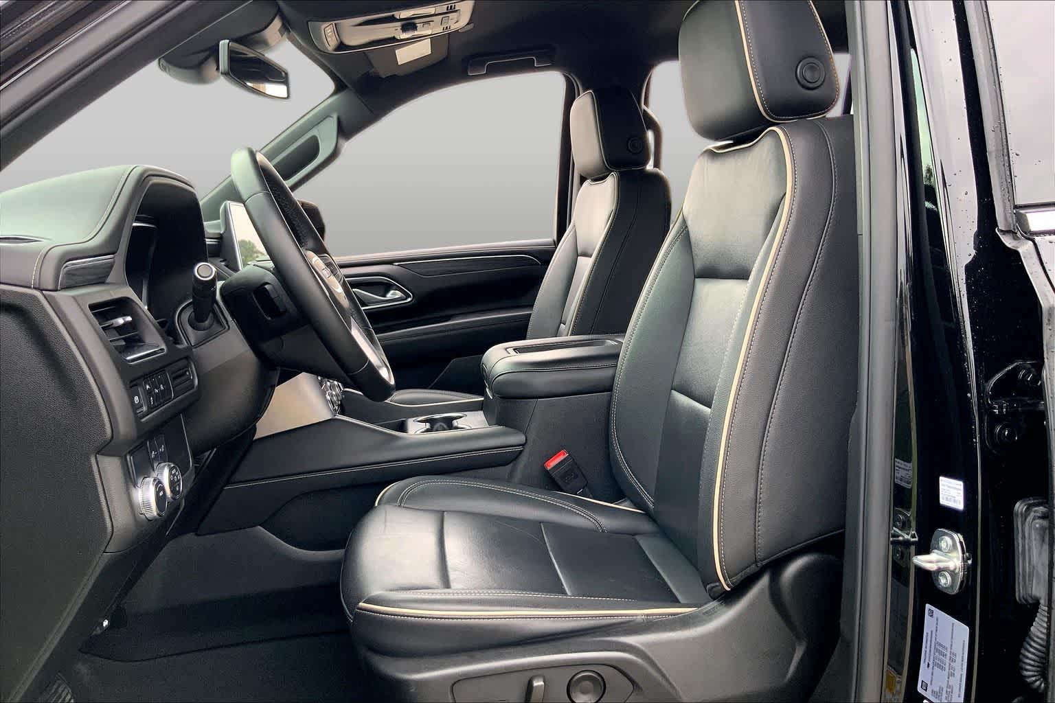 2024 GMC Yukon SLT Onyx Black at Group 1 GMC Buick South