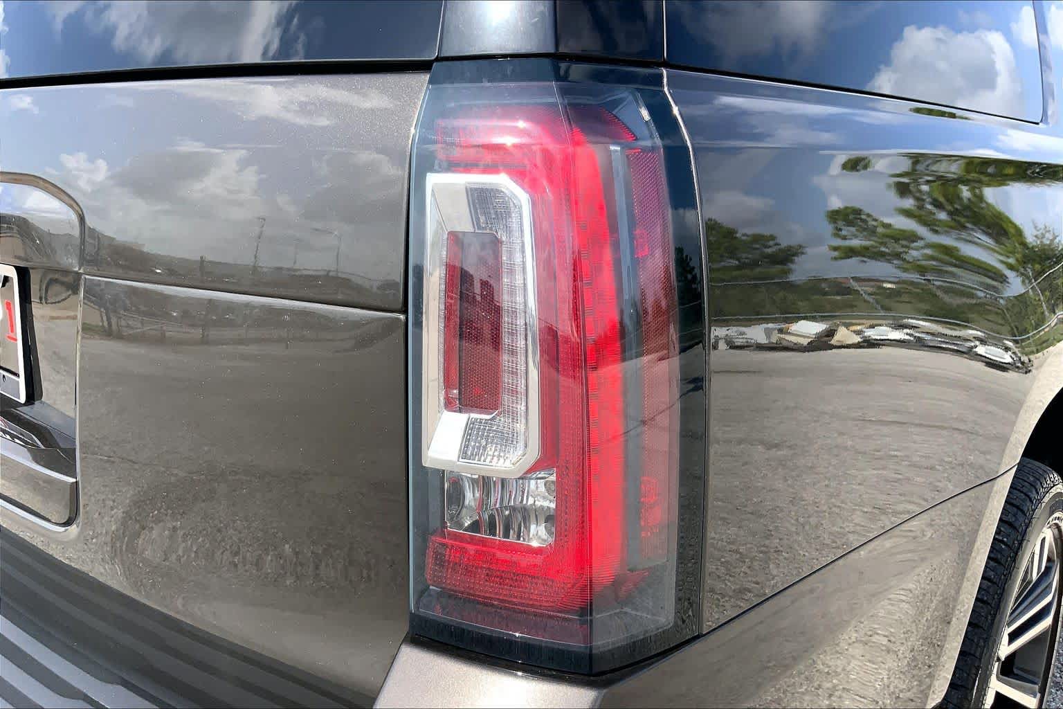 2020 GMC Yukon XL SLT Smokey Quartz Metallic at Mac Haik Ford