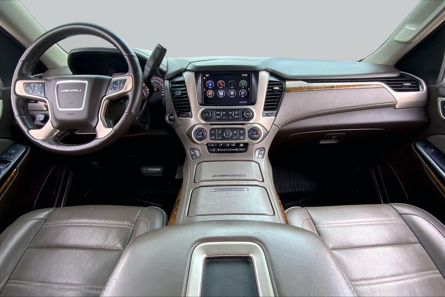 2015 GMC Yukon Denali Denali White Diamond Tricoat at Beck & Masten Kia