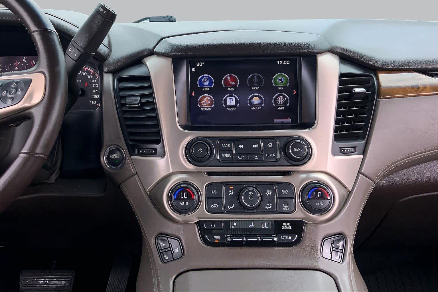 2015 GMC Yukon Denali Denali White Diamond Tricoat at Beck & Masten Kia