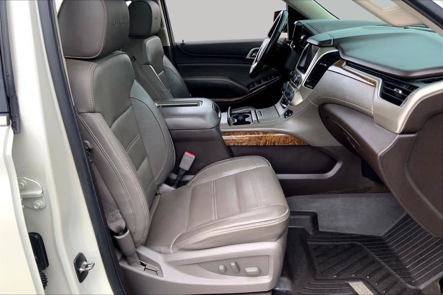 2015 GMC Yukon Denali Denali White Diamond Tricoat at Beck & Masten Kia