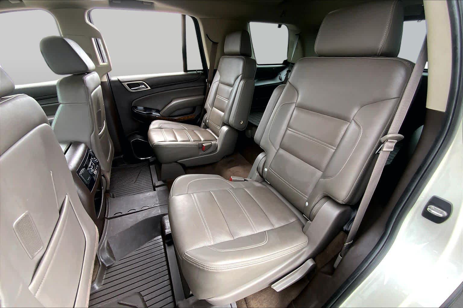 2015 GMC Yukon Denali Denali White Diamond Tricoat at Beck & Masten Kia
