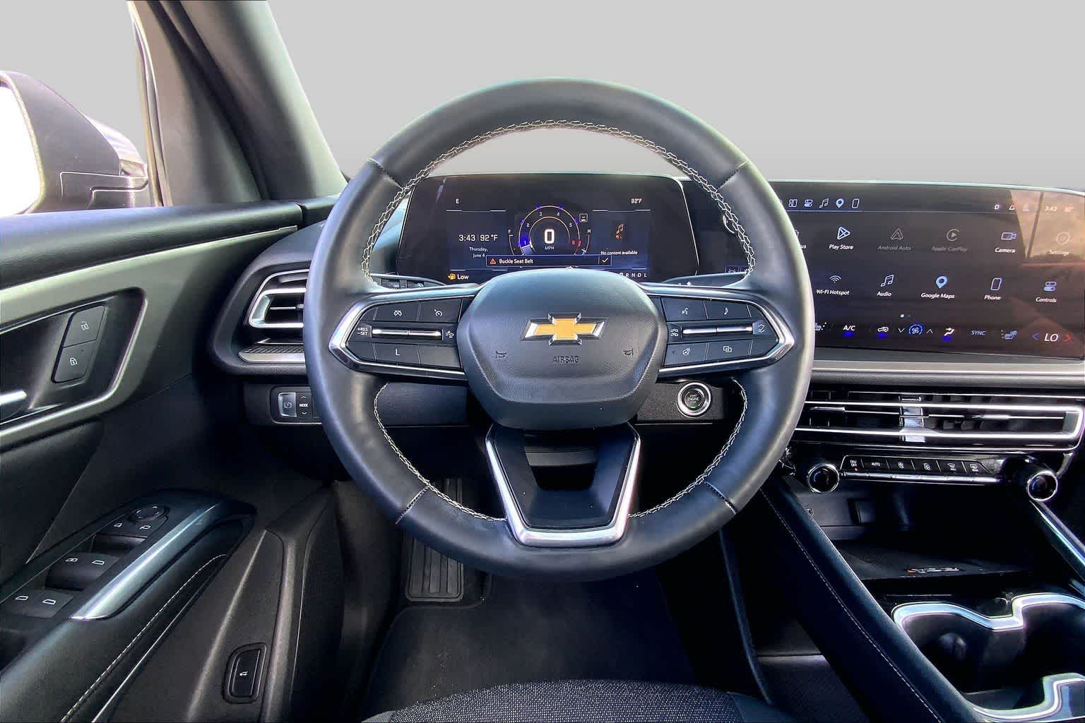 2024 Chevrolet Traverse FWD LT Mosaic Black Metallic at Texan GMC Buick