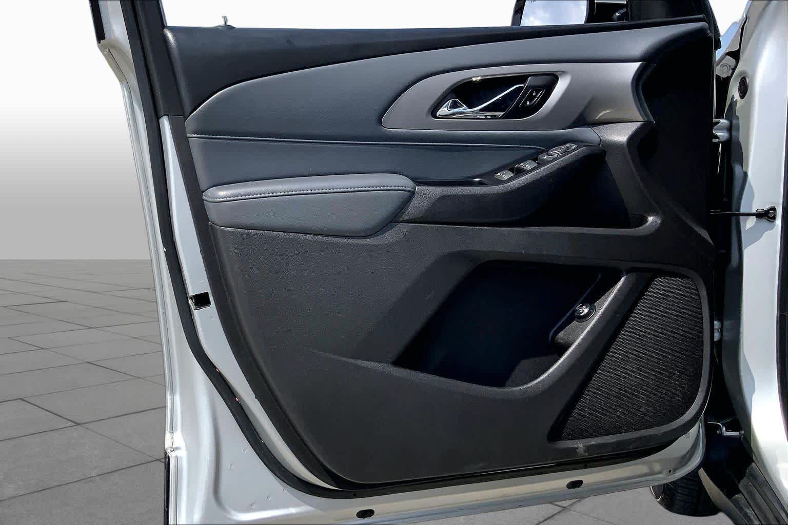 2019 Chevrolet Traverse LT Cloth Silver Ice Metallic at Lexus of Clear Lake