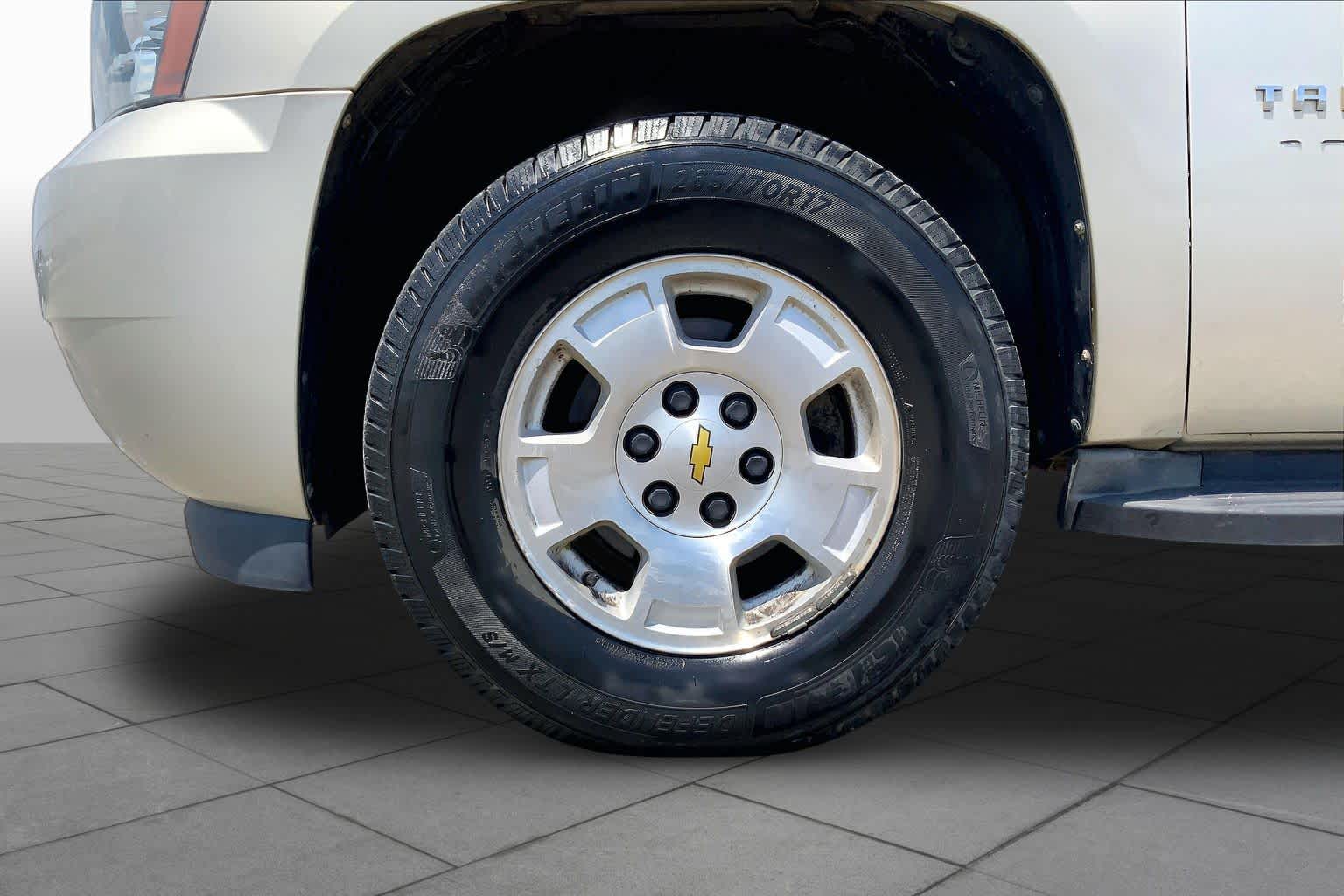 2013 Chevrolet Tahoe LT - 10