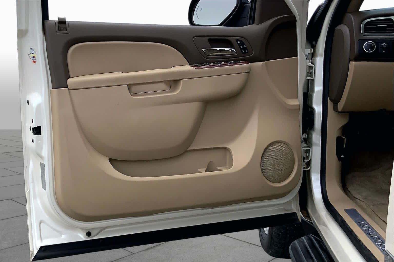 2013 Chevrolet Suburban LTZ White Diamond Tricoat at Group 1 Toyota Southwest