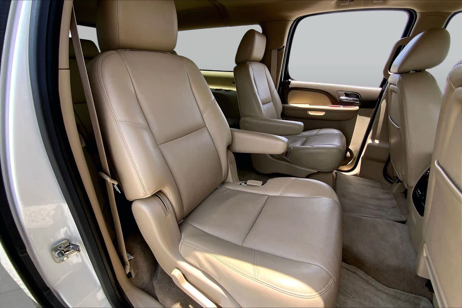 2013 Chevrolet Suburban LTZ White Diamond Tricoat at Group 1 Toyota Southwest