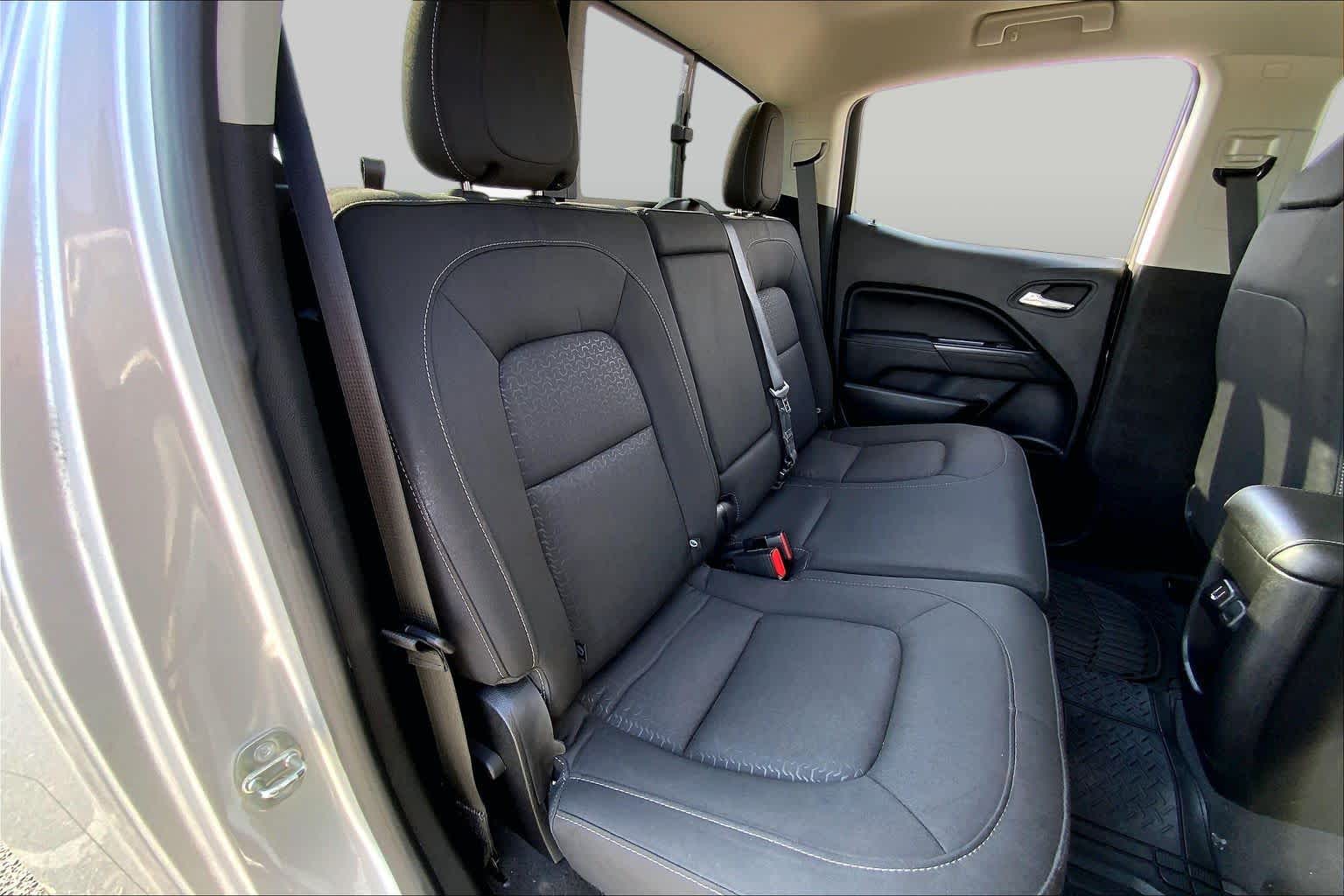 2019 GMC Canyon 2WD SLE Quicksilver Metallic at Texan GMC Buick