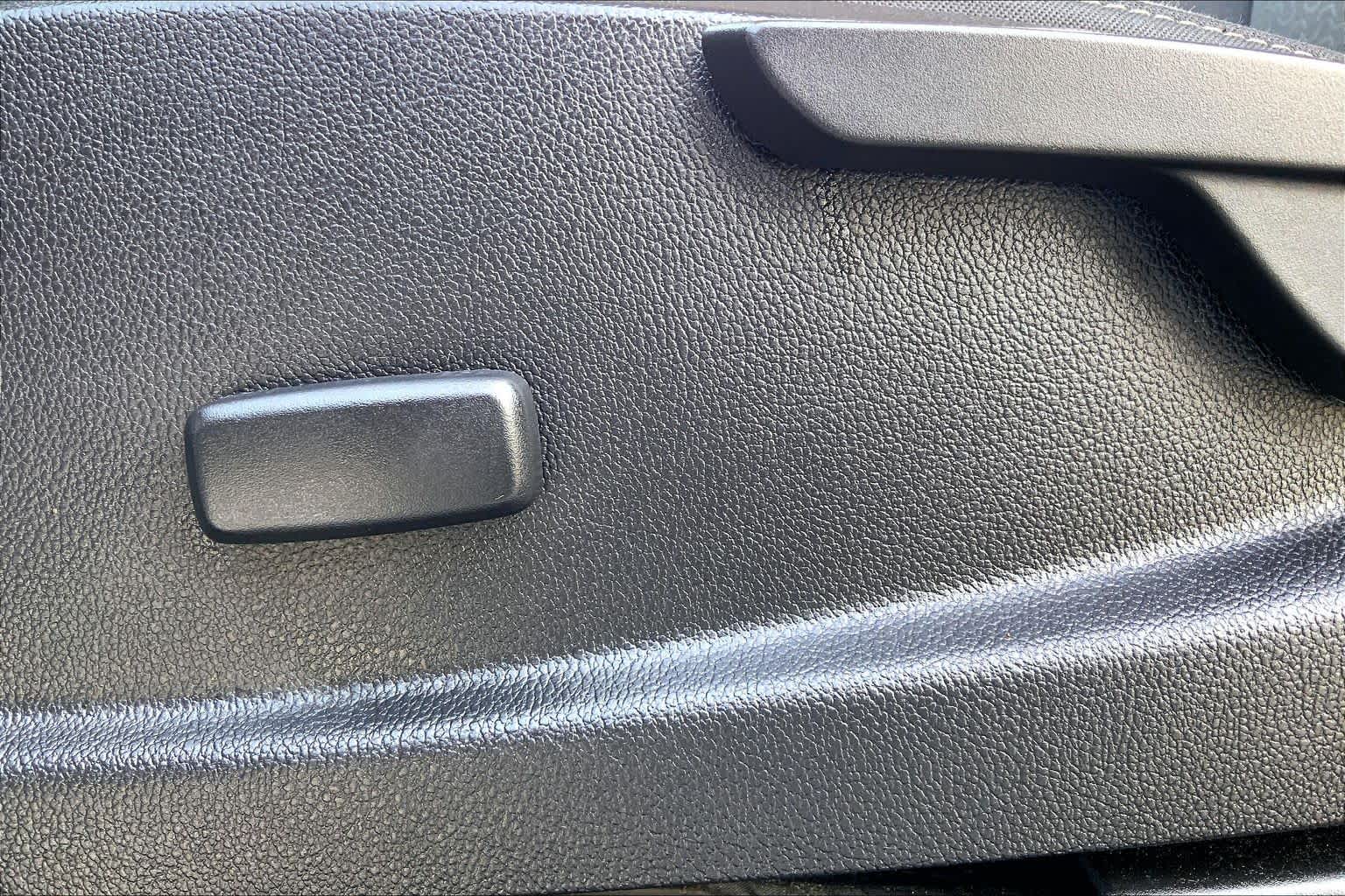 2019 GMC Canyon 2WD SLE Quicksilver Metallic at Texan GMC Buick