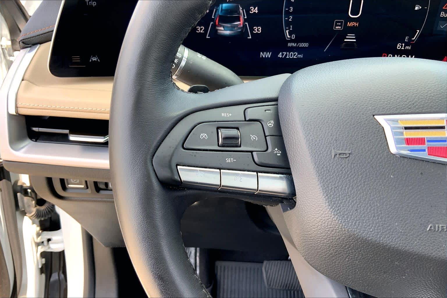 2024 Cadillac XT4 FWD Luxury Crystal White Tricoat at Davis Chevrolet