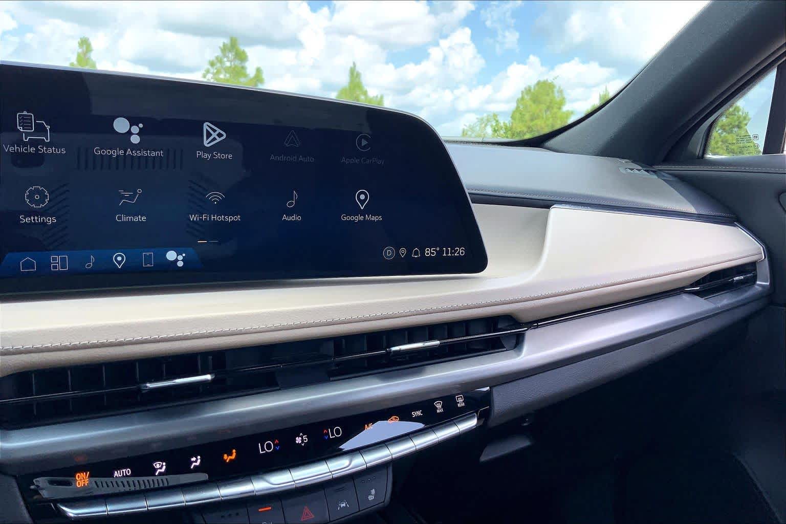 2024 Cadillac XT4 FWD Luxury Crystal White Tricoat at Davis Chevrolet