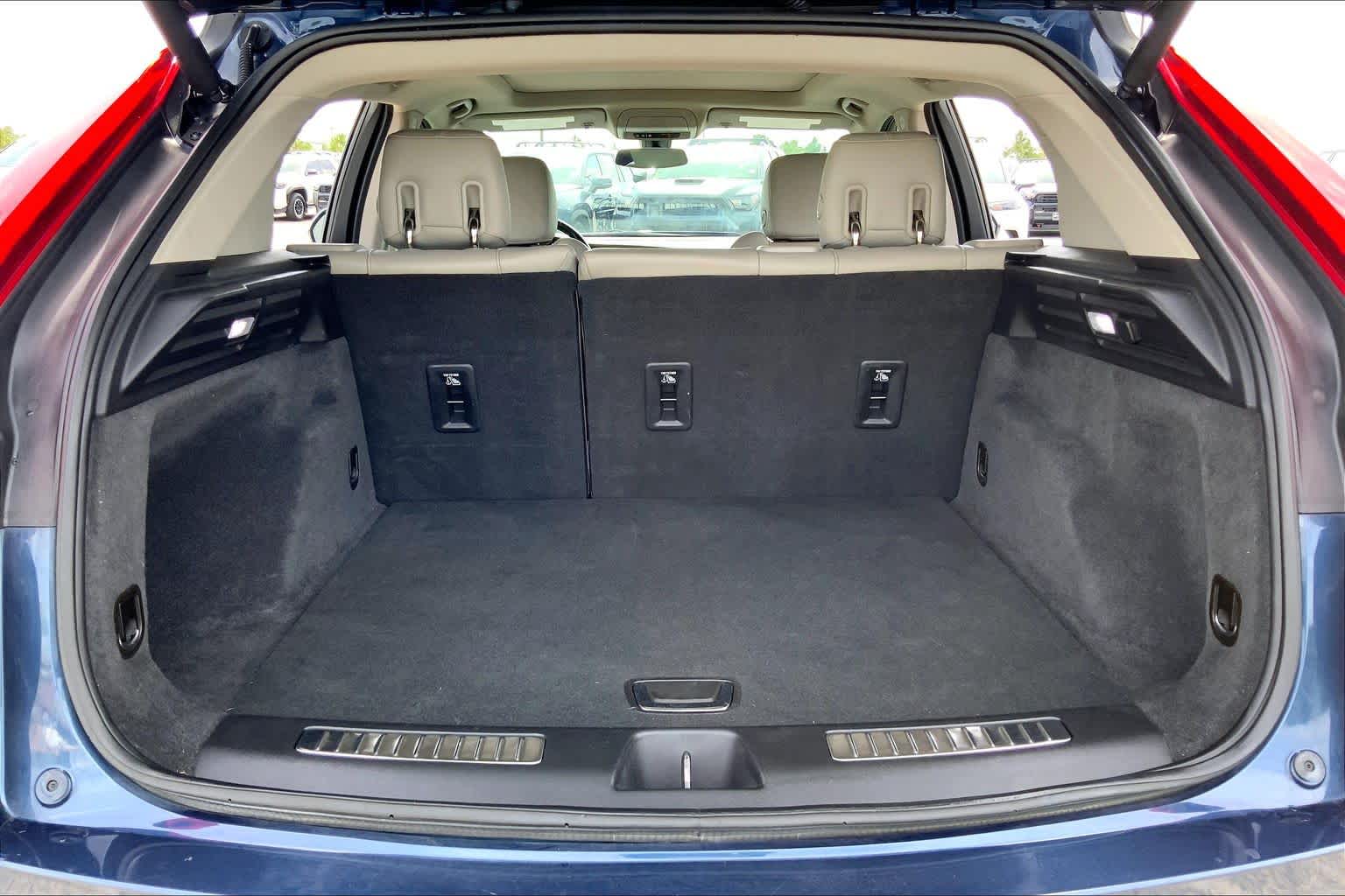 2019 Cadillac XT4 FWD Premium Luxury Twilight Blue Metallic at Lexus of Clear Lake