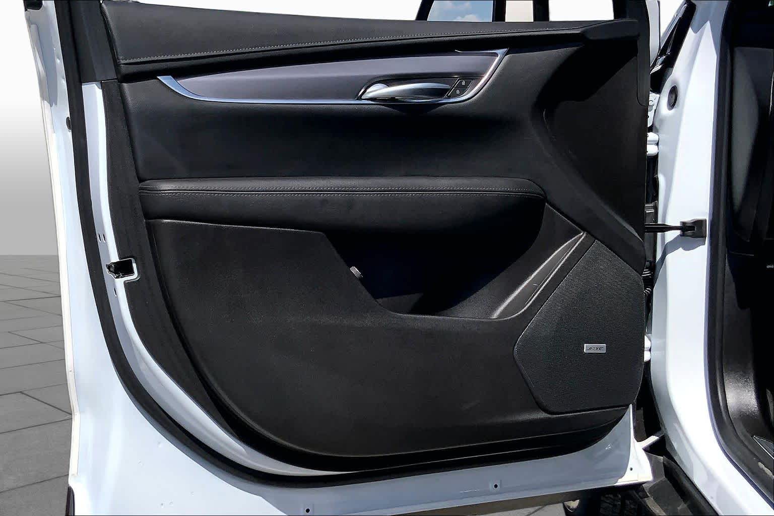 2025 Cadillac XT5 FWD Luxury Crystal White Tricoat at AutoNation Chrysler Jeep Dodge Ram Spring