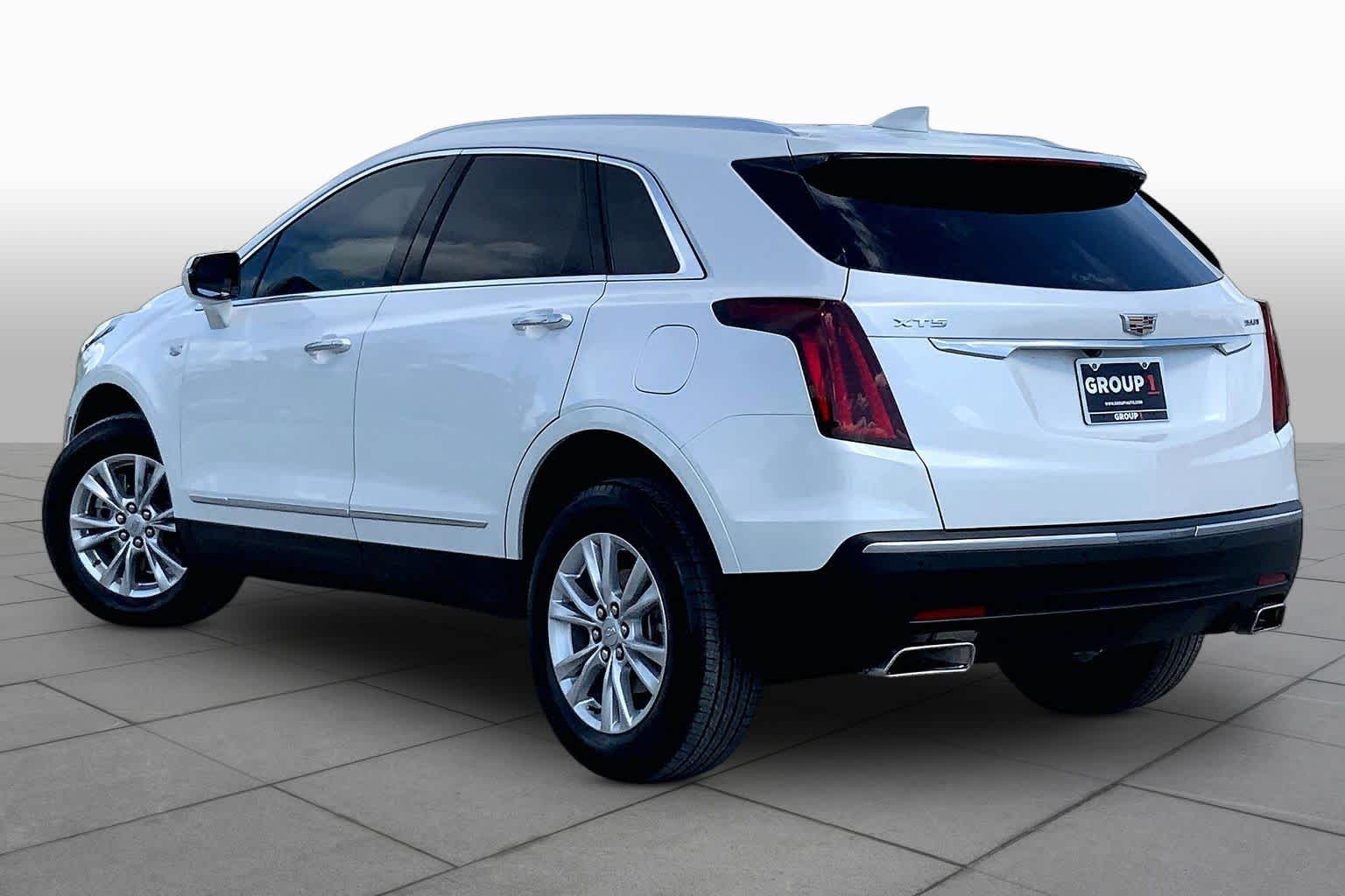 2025 Cadillac XT5 FWD Luxury Crystal White Tricoat at AutoNation Chrysler Jeep Dodge Ram Spring