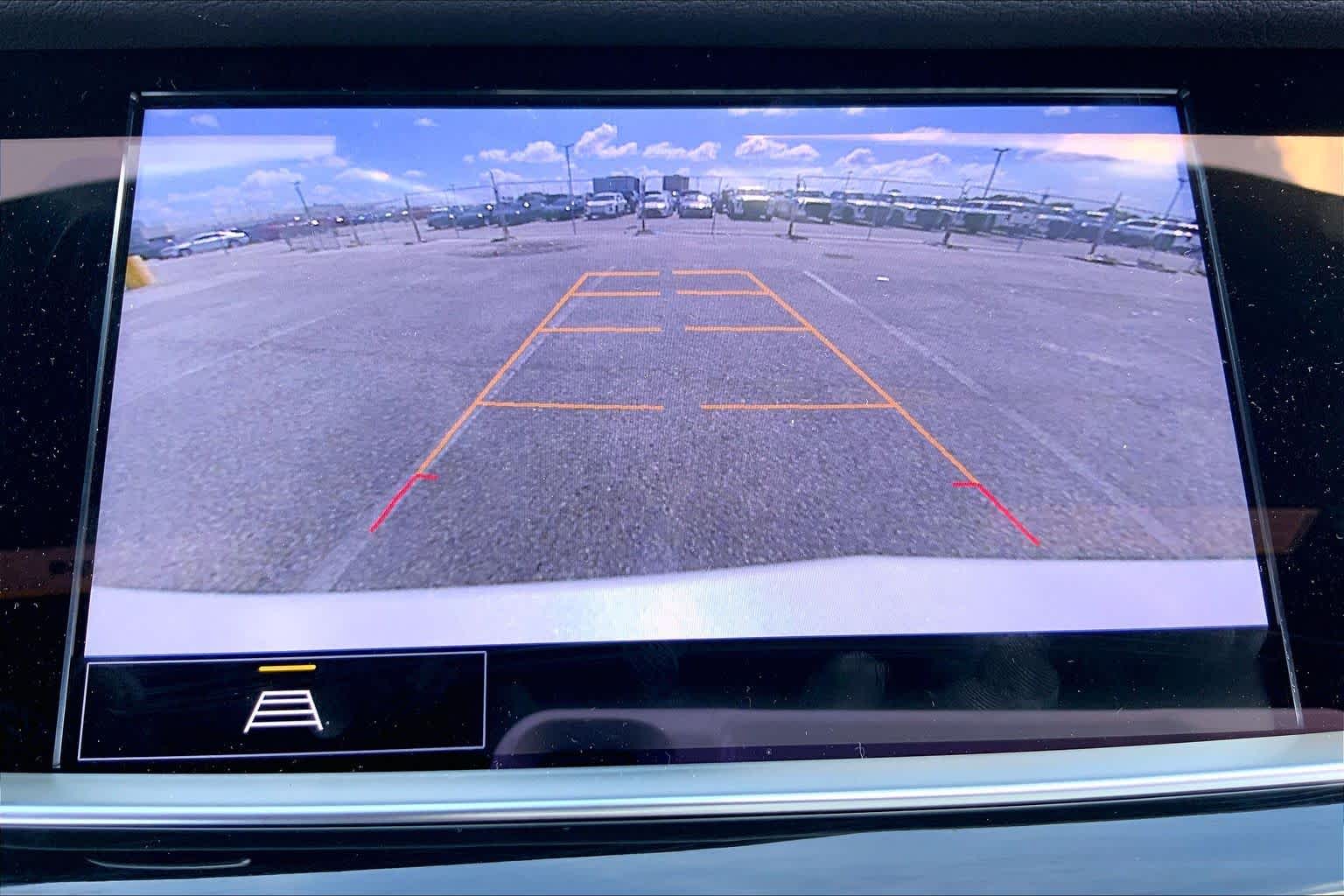 2025 Cadillac XT5 FWD Luxury Crystal White Tricoat at AutoNation Chrysler Jeep Dodge Ram Spring