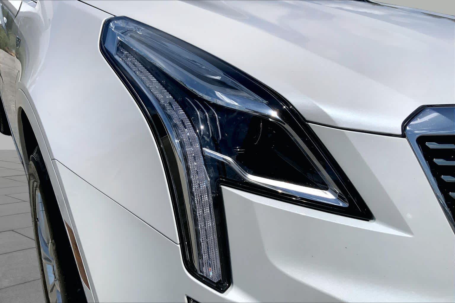 2025 Cadillac XT5 FWD Luxury Crystal White Tricoat at AutoNation Chrysler Jeep Dodge Ram Spring
