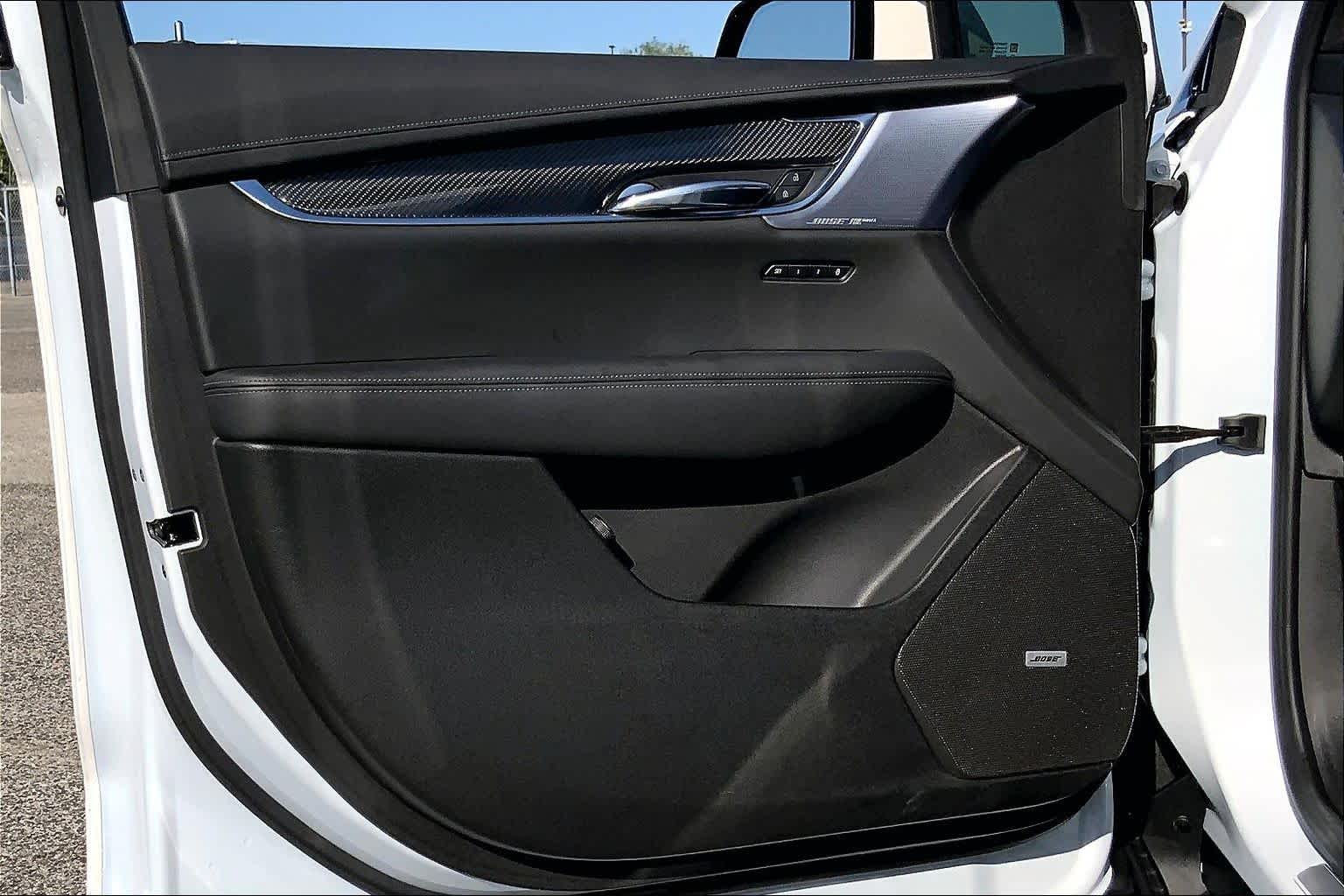 2025 Cadillac XT6 AWD Sport Crystal White Tricoat at Group 1 GMC Buick South