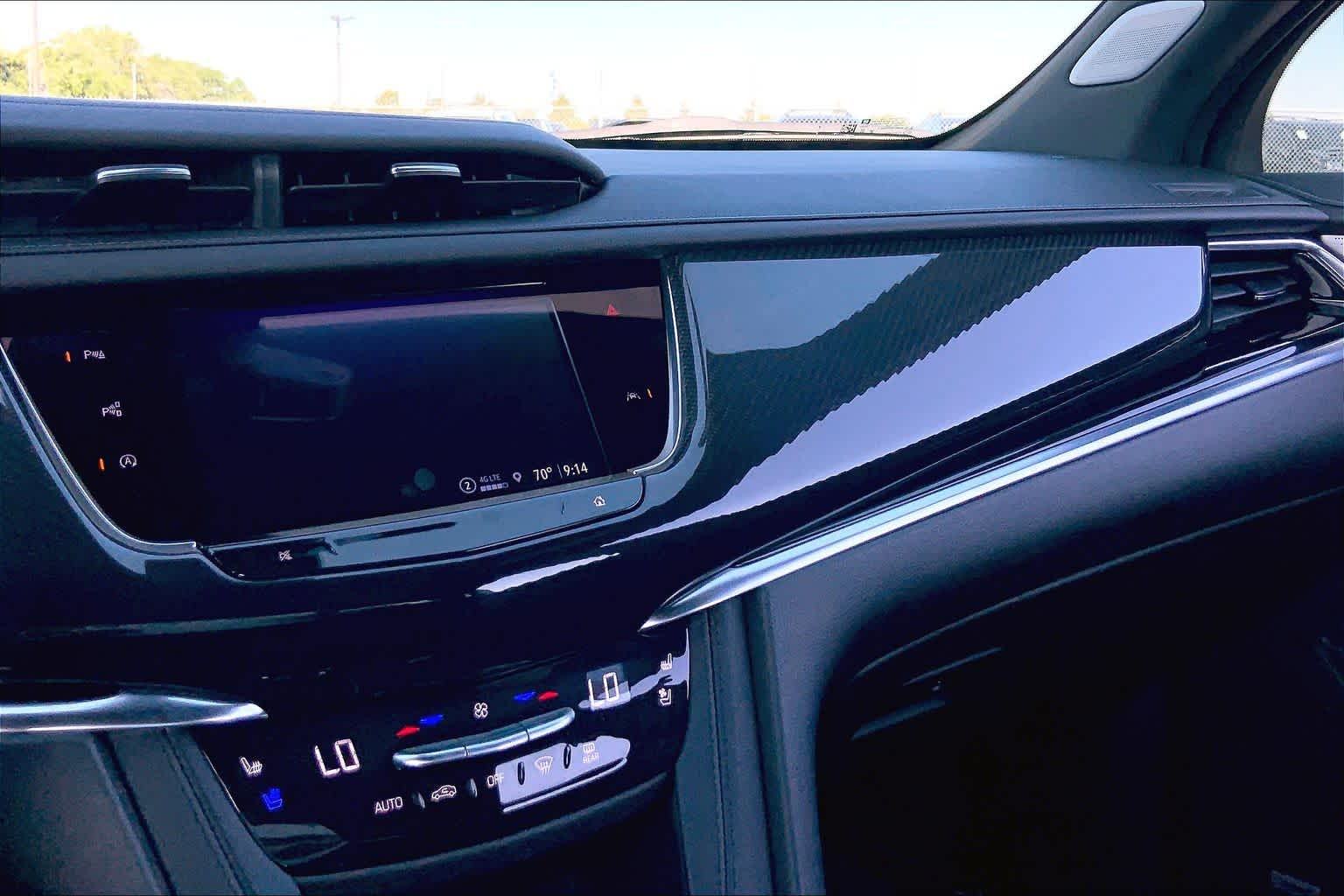 2025 Cadillac XT6 AWD Sport Crystal White Tricoat at Group 1 GMC Buick South