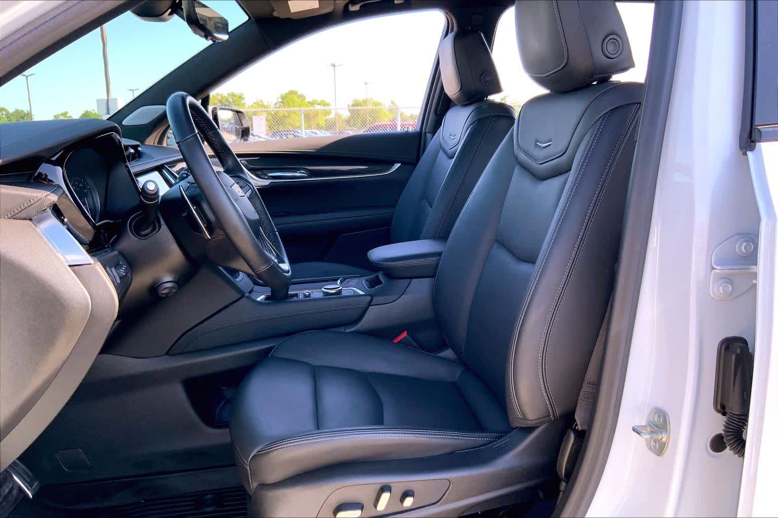 2025 Cadillac XT6 AWD Sport Crystal White Tricoat at Group 1 GMC Buick South