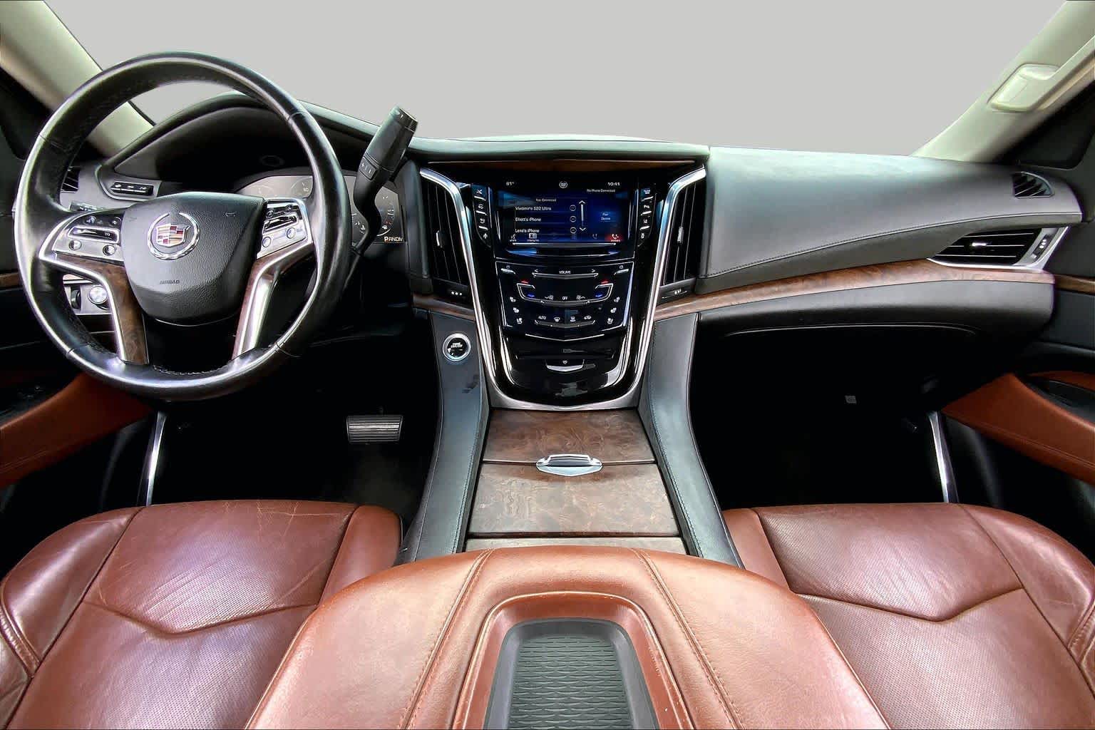2015 Cadillac Escalade photo 15 of 36