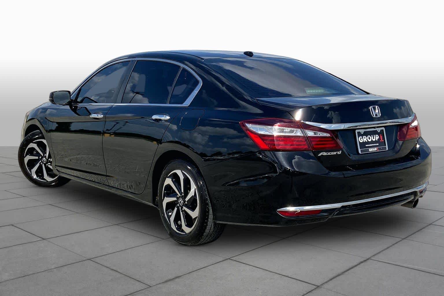 2017 Honda Accord Sedan EX-L Crystal Black Pearl at Team Honda