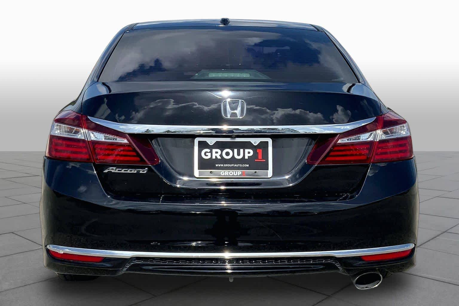 2017 Honda Accord Sedan EX-L Crystal Black Pearl at Team Honda