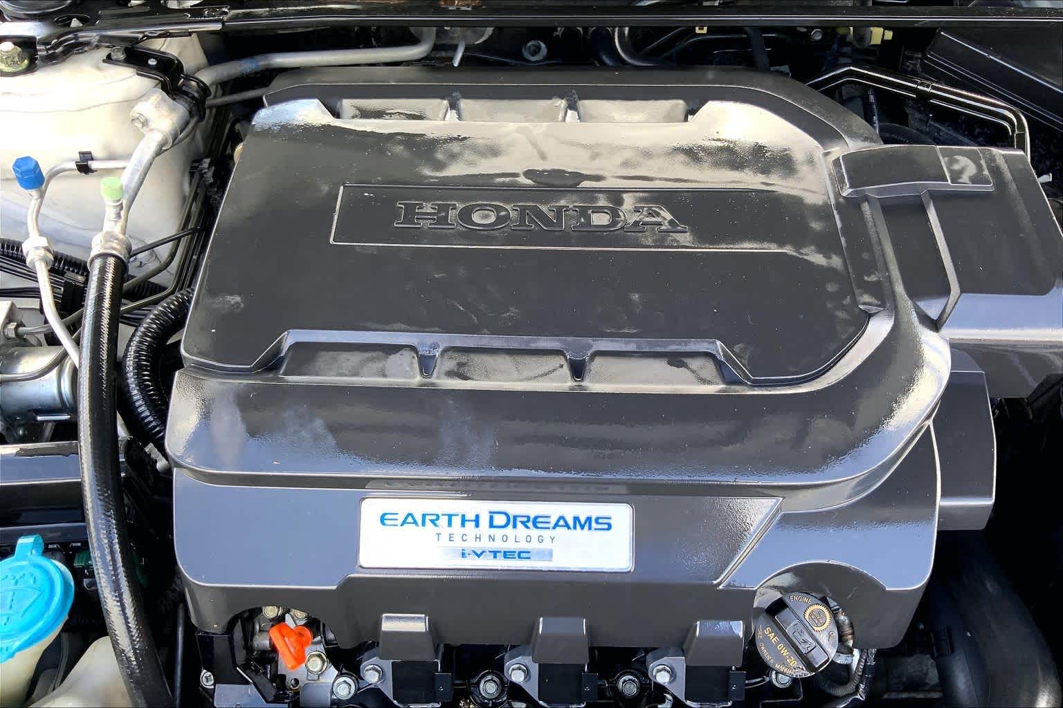 2013 Honda Accord photo 32 of 36