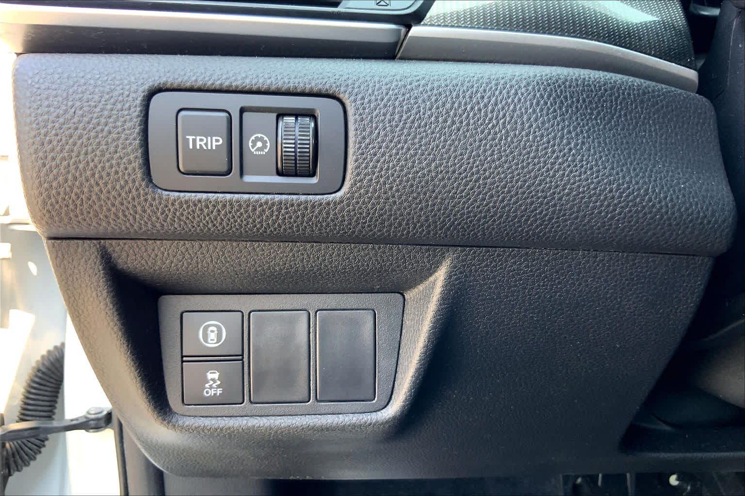 2022 Honda Accord photo 33 of 36