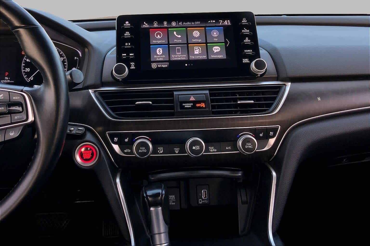 2018 Honda Accord Sedan photo 7 of 36
