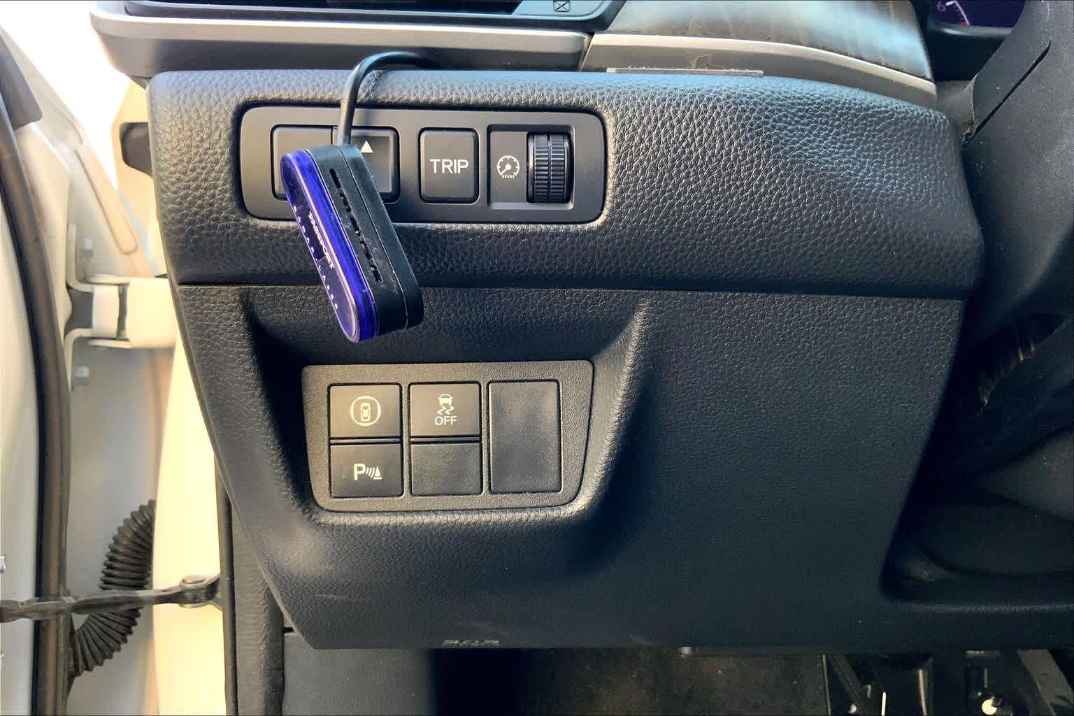 2018 Honda Accord Sedan photo 33 of 36