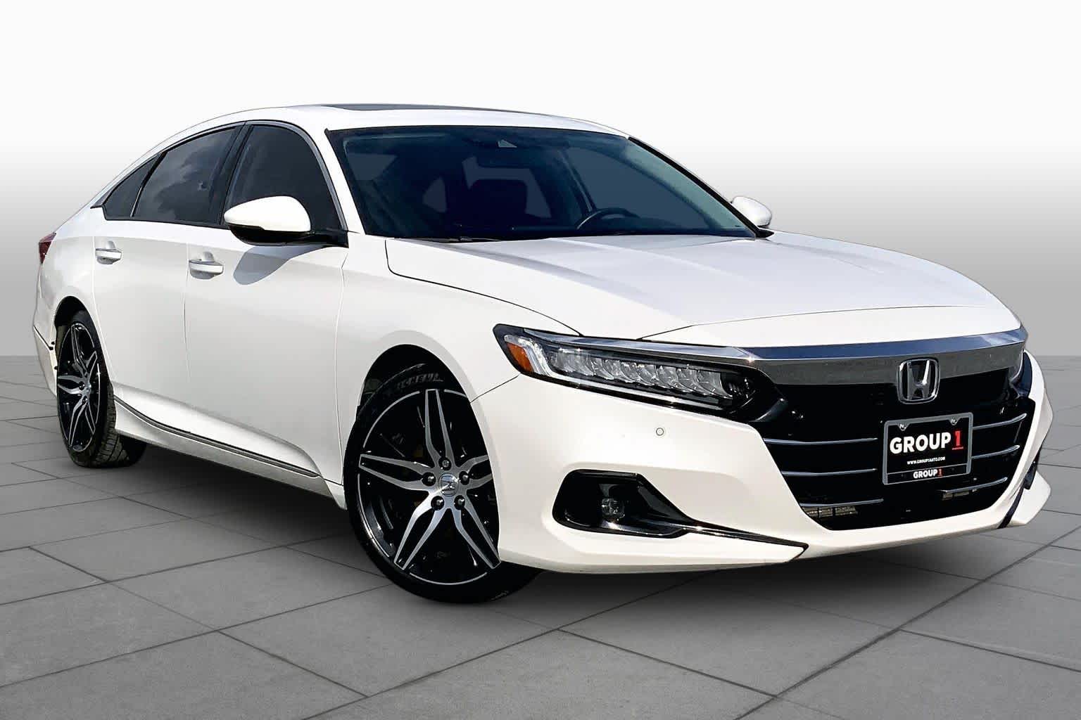 2021 Honda Accord Sedan Touring Platinum White Pearl at Beck & Masten Kia