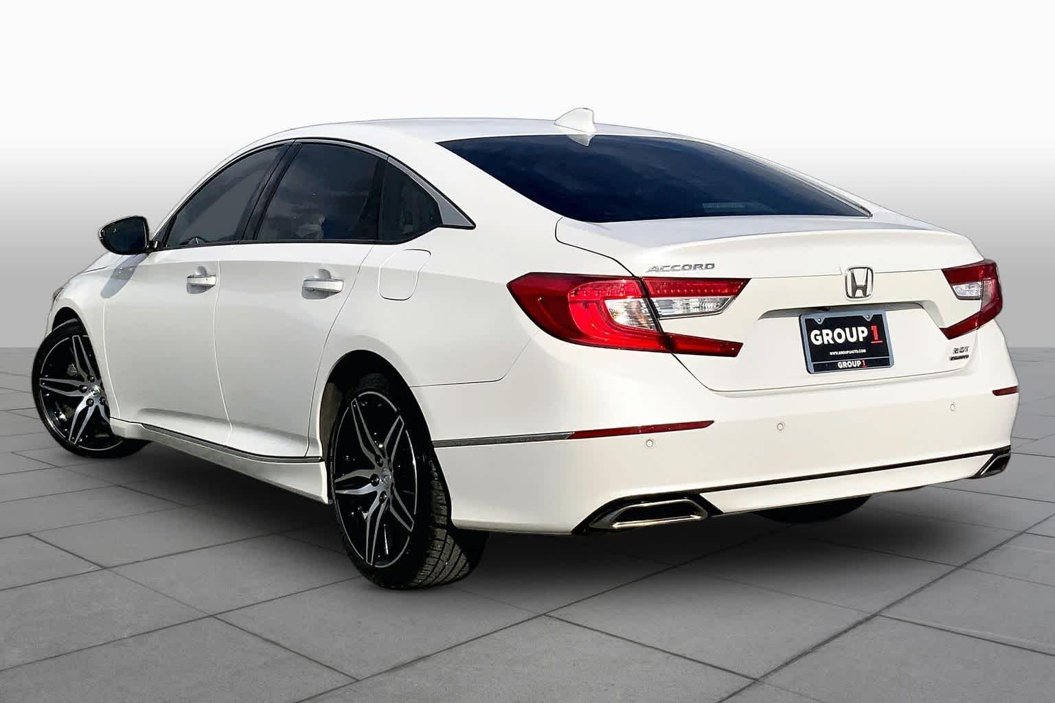 2021 Honda Accord Sedan Touring Platinum White Pearl at Beck & Masten Kia