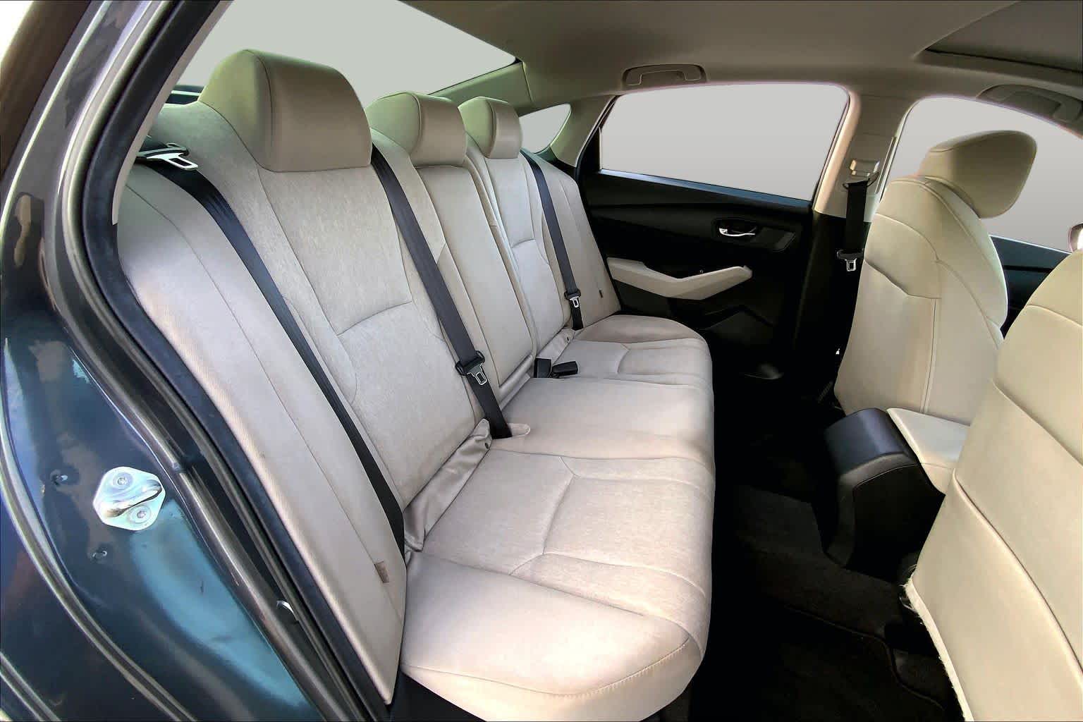 2024 Honda Accord photo 19 of 35