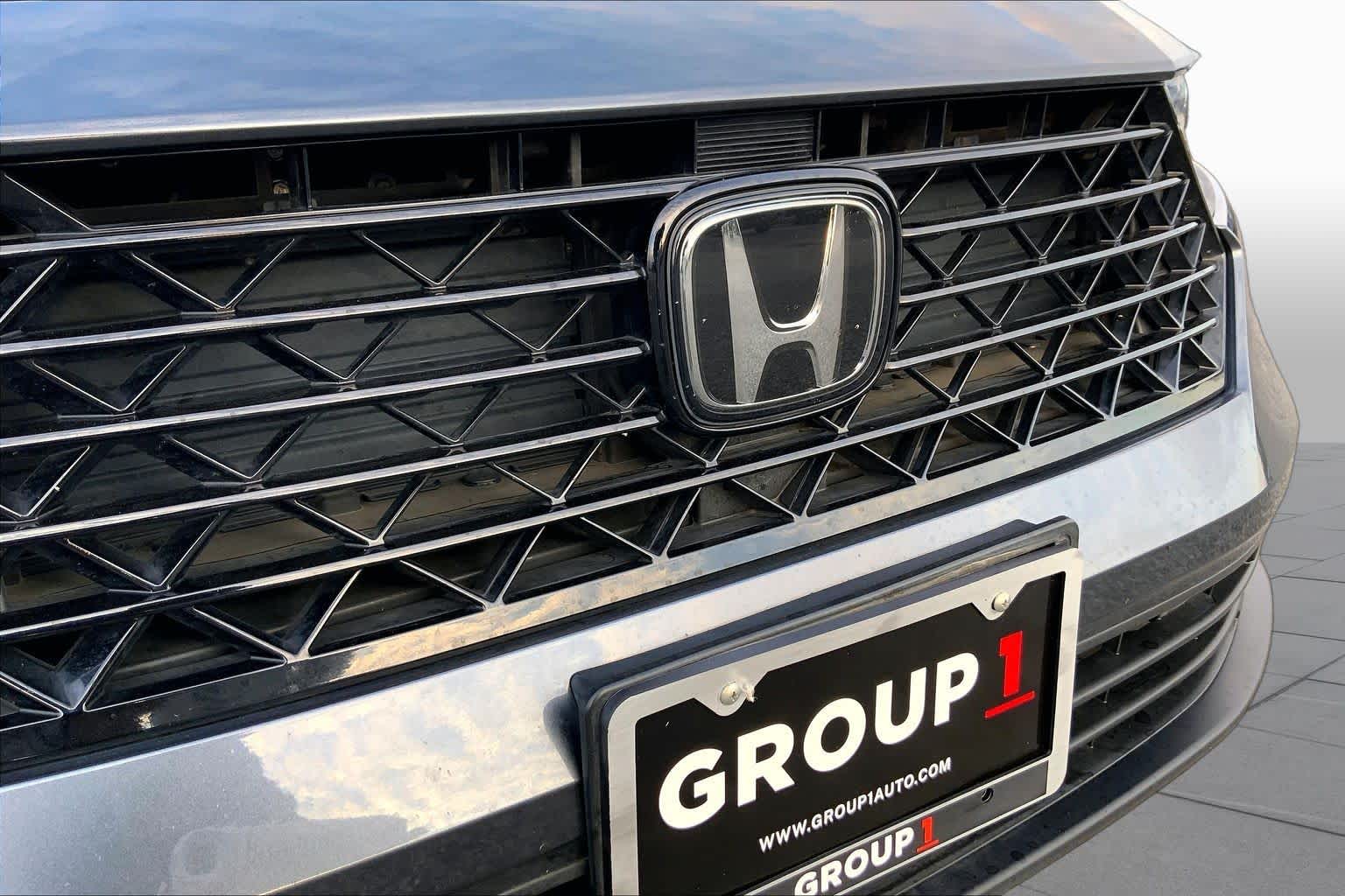 2024 Honda Accord photo 29 of 35