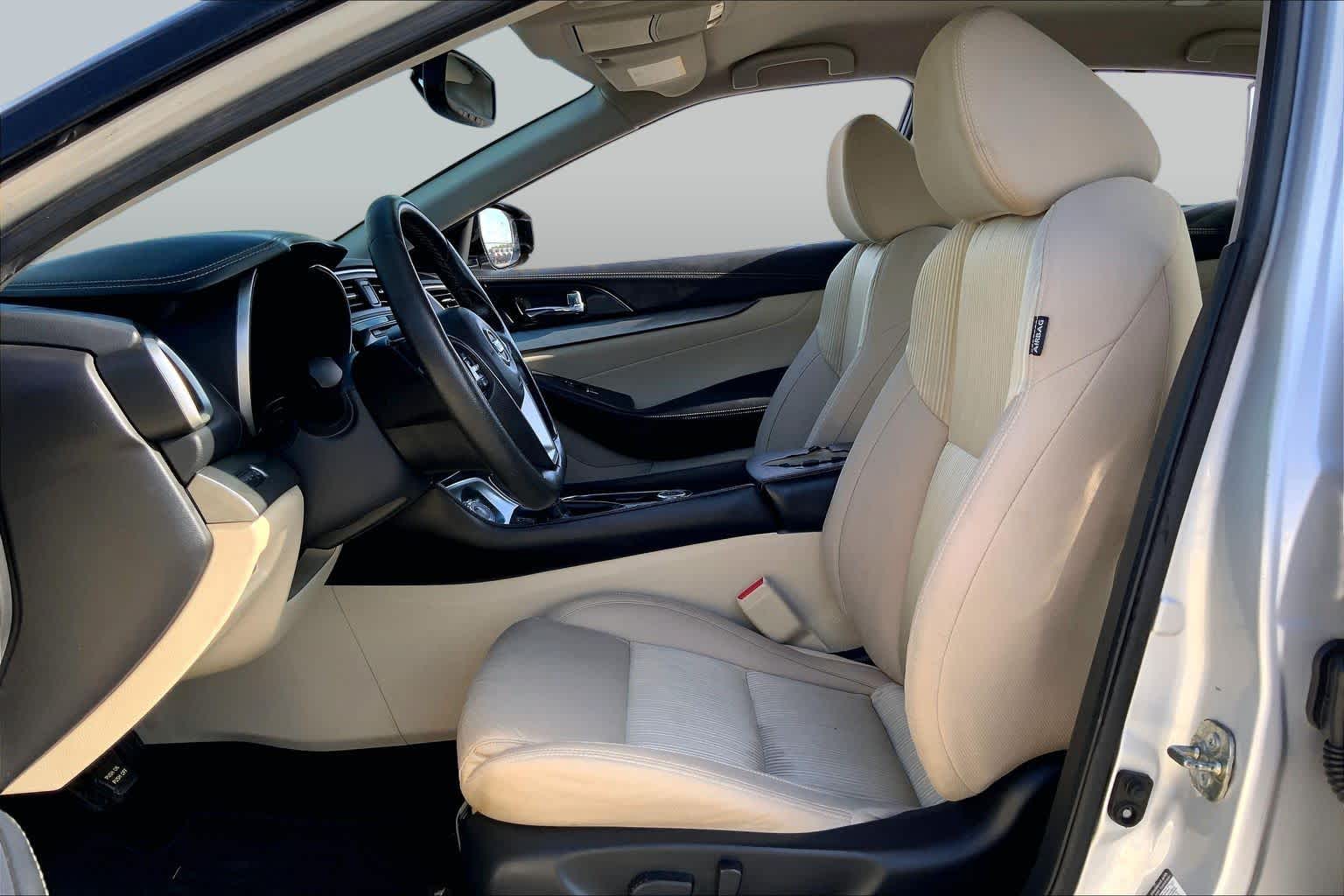 2016 Nissan Maxima 3.5 S Brilliant Silver at Mac Haik Ford