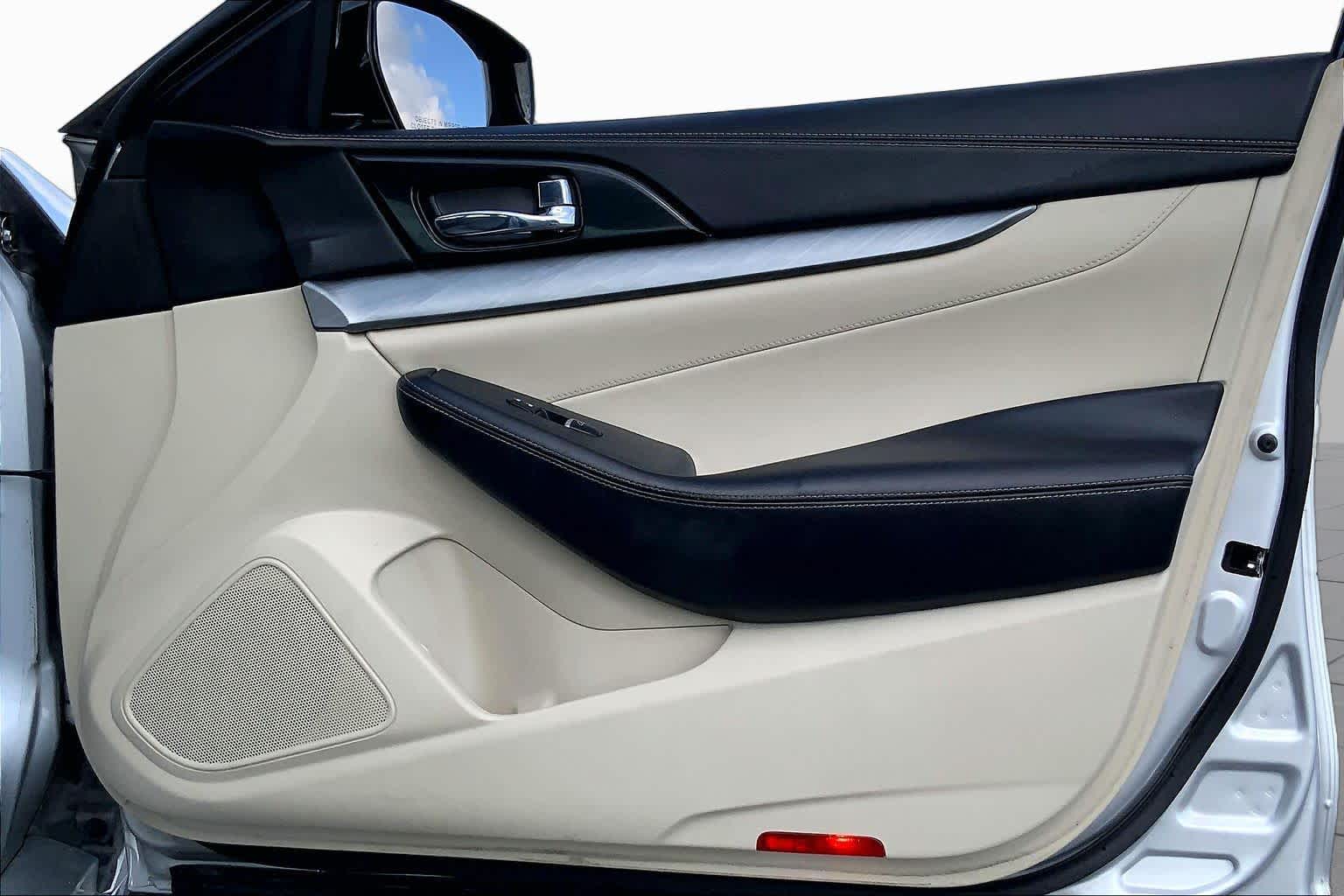 2016 Nissan Maxima 3.5 S Brilliant Silver at Mac Haik Ford