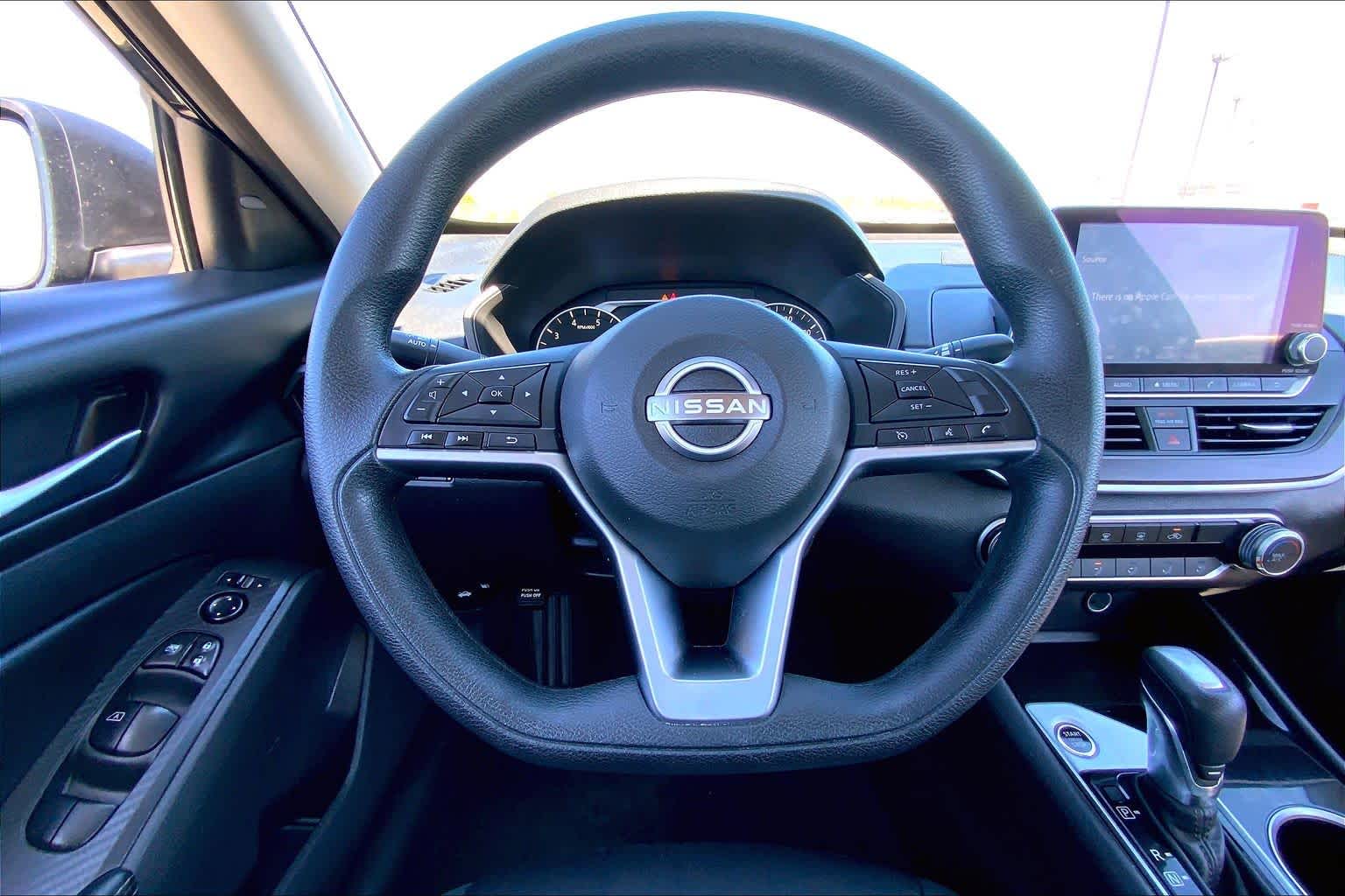 2024 Nissan Altima 2.5 SV Super Black at Beck & Masten Kia