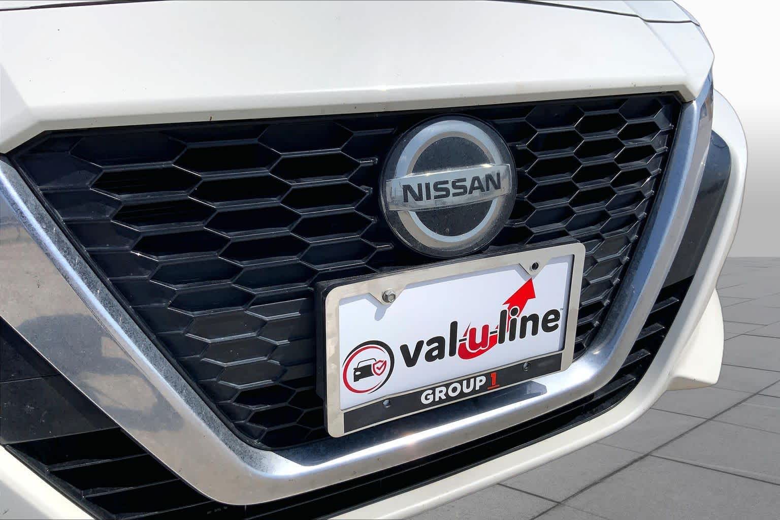 2019 Nissan Altima 2.5 SL Pearl White Tricoat at Sterling McCall Nissan
