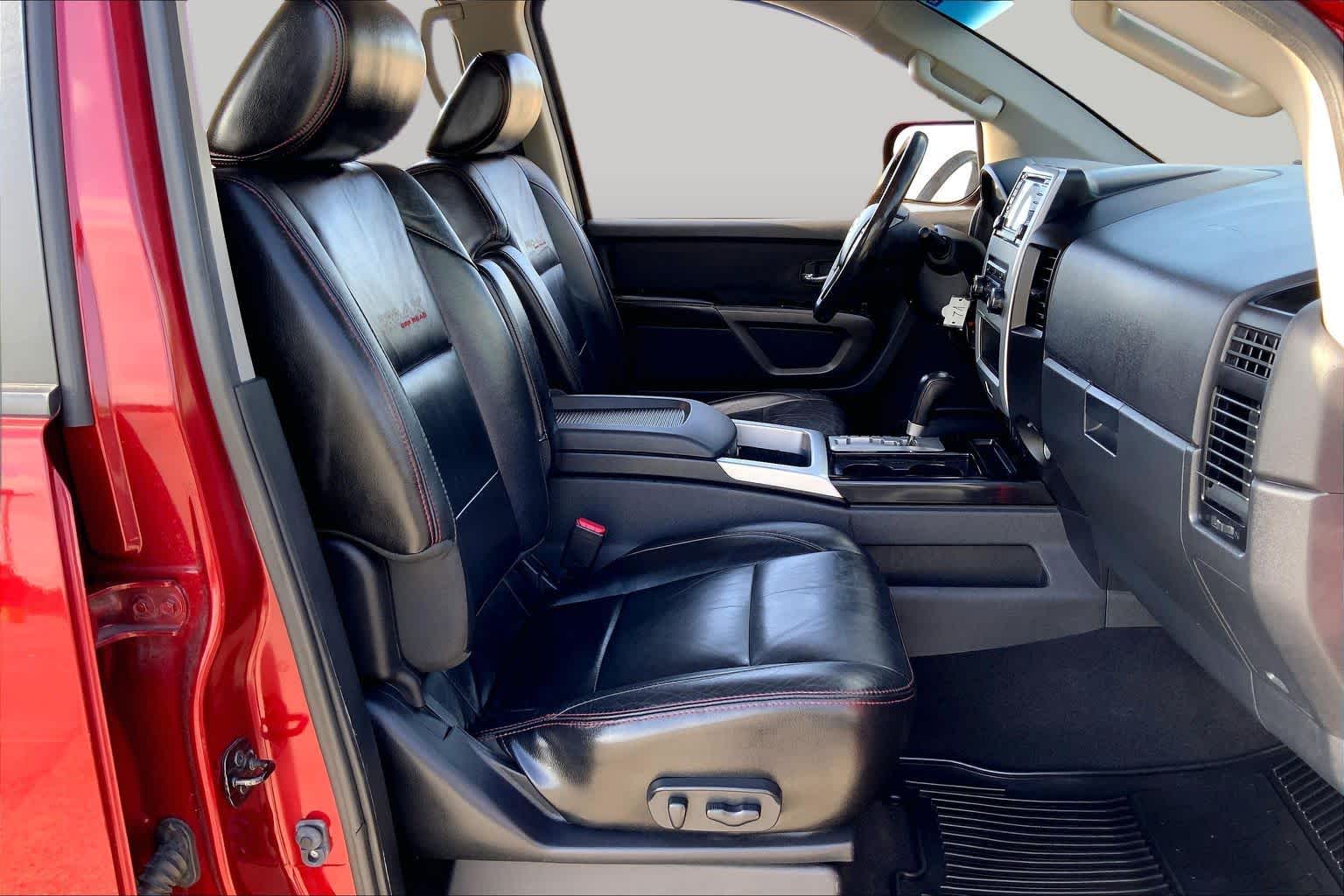 2015 Nissan Titan PRO-4X - 8