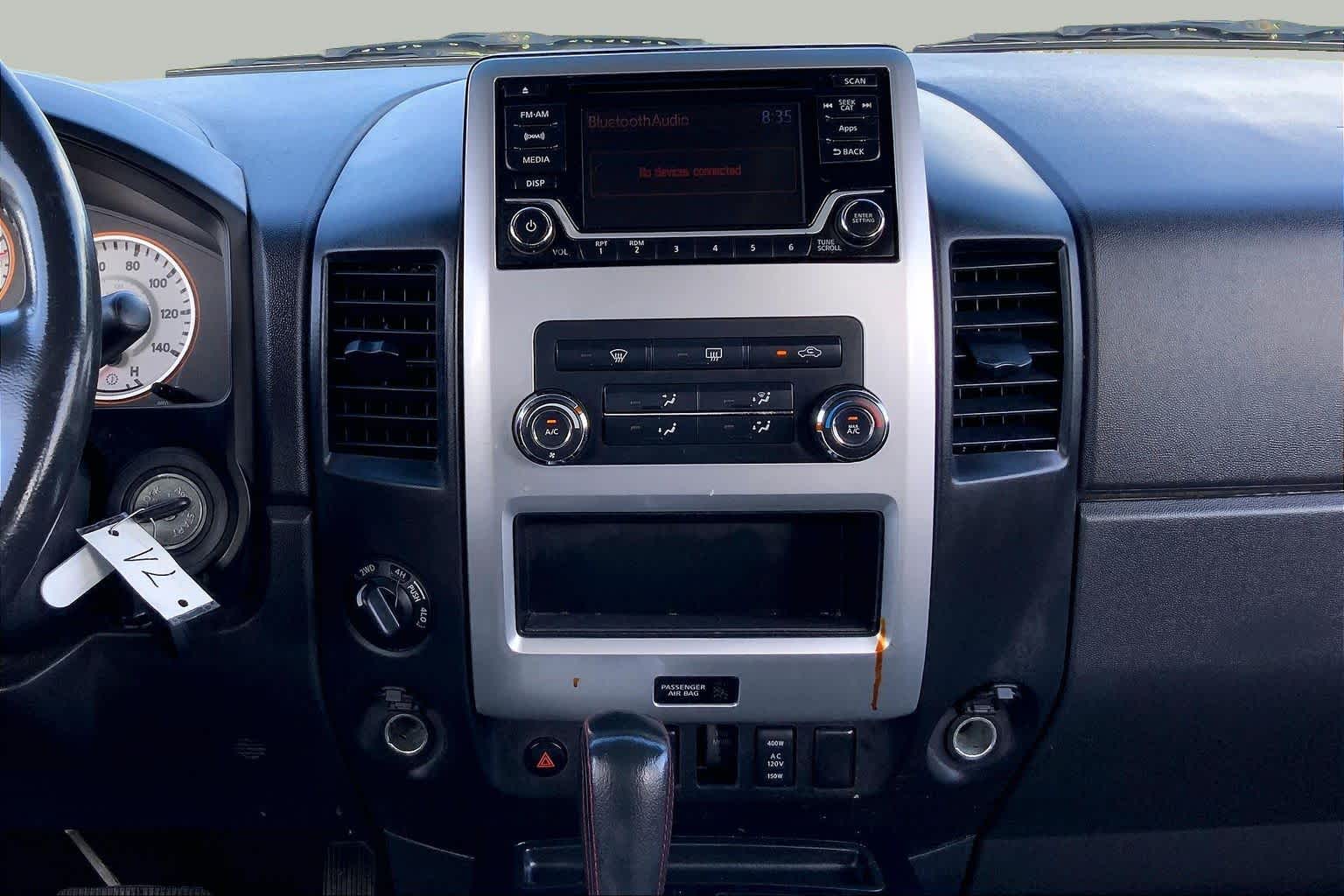 2015 Nissan Titan PRO-4X - 6
