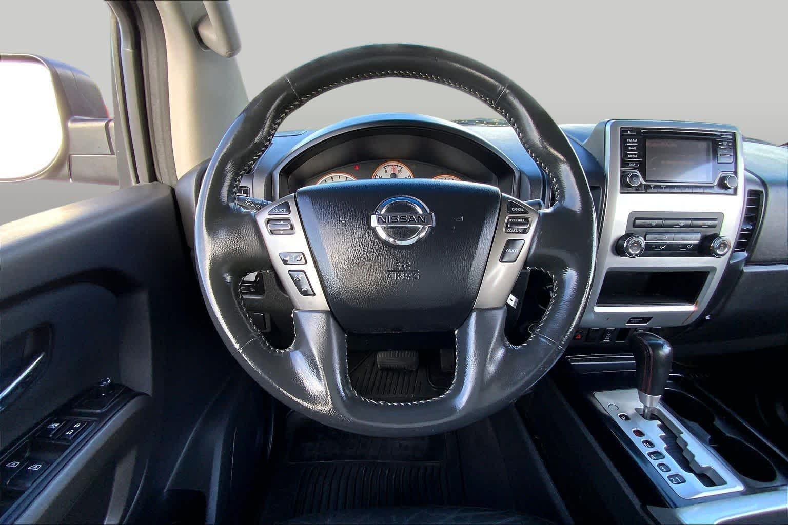 2015 Nissan Titan PRO-4X - 5